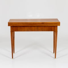 Cherrywood Game Table with green Felt Cover, early 19th Century