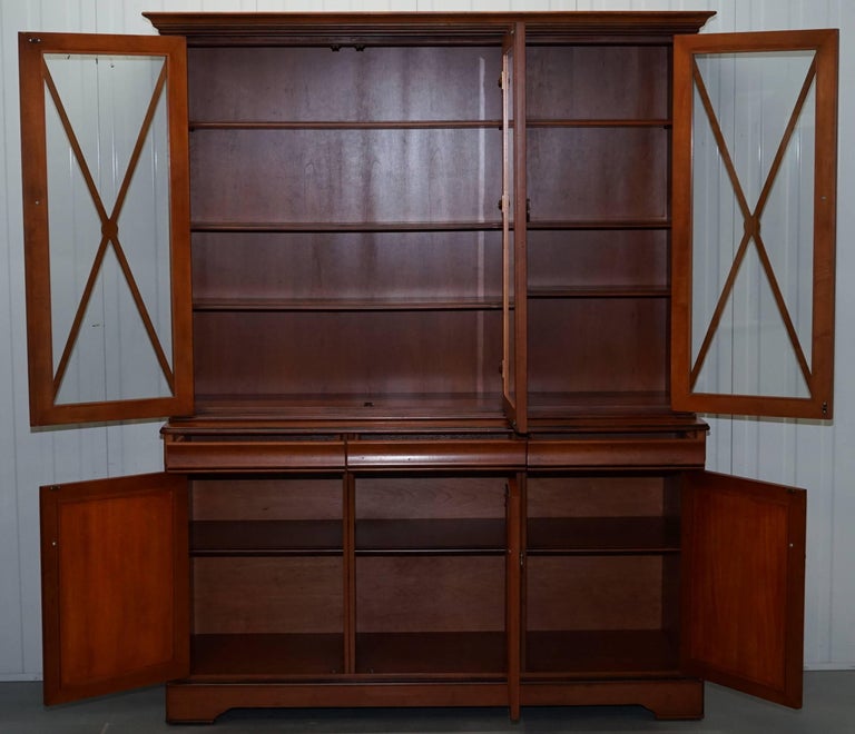 Cherrywood Large Welsh Dresser Display Cupboard Bookcase Lots