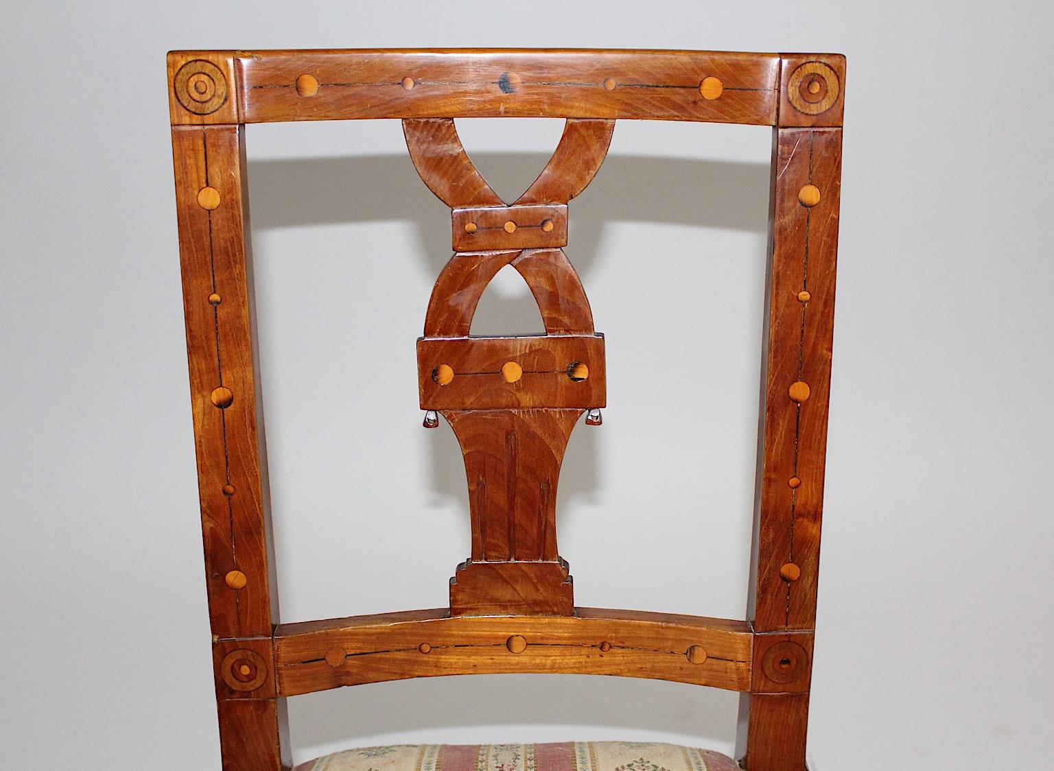 Late 18th Century Cherrywood Maple Rustic Side Chair circa 1780 Austria For Sale