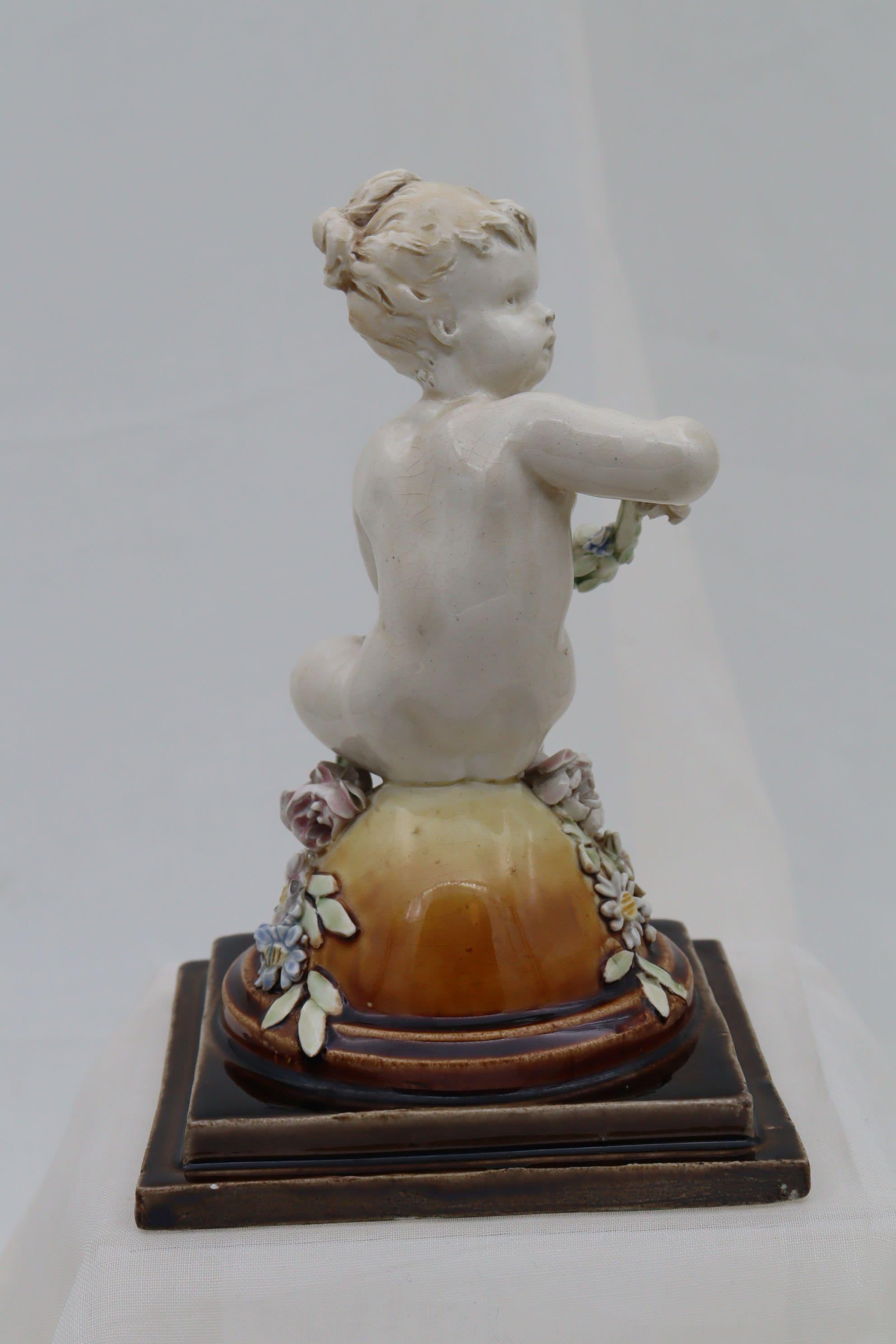 Victorien tardif Figurine d'un chérubin par Louis Carrier-Belleuse