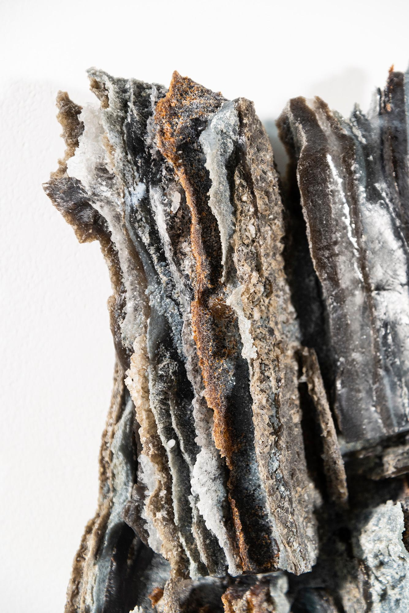 The Bones of the Earth II - zeitgenössisches, geschichtetes Glas, Wandrelief, Skulptur (Grau), Abstract Sculpture, von Cheryl Wilson Smith