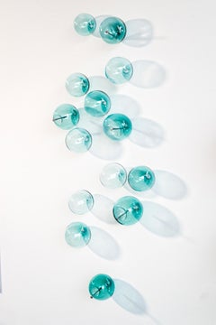 Non lasciare che ti rovinino la gioia: Turquoise 71425 - Scultura da parete in vetro soffiato