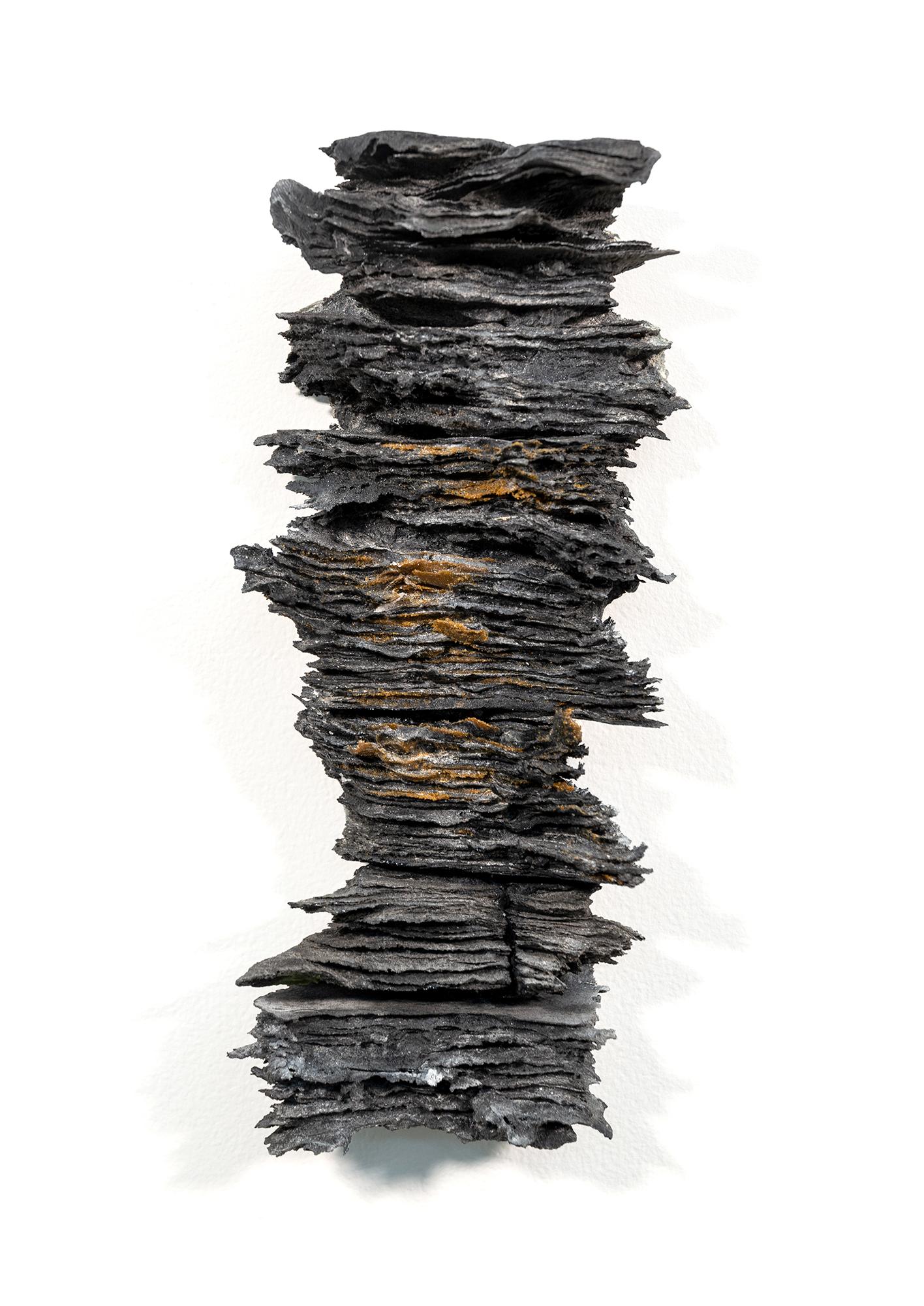 Outcrop 13 (Black & Sienna) - scultura, vetro