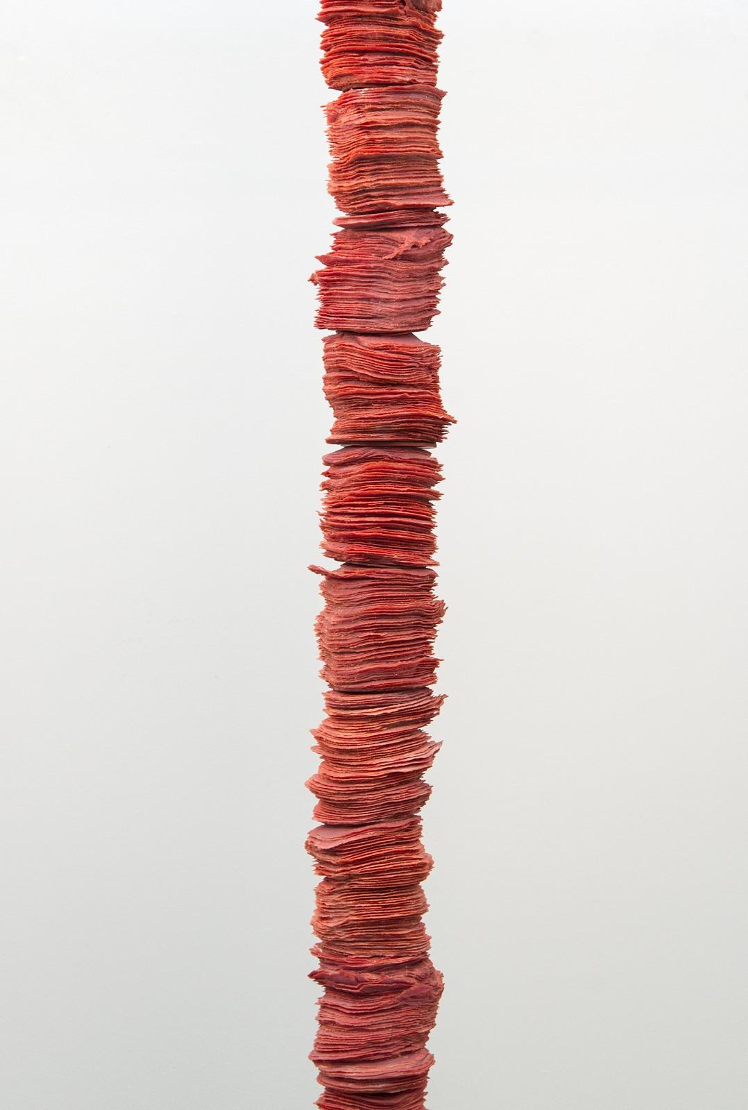 Rising Trio – hohe, dynamische, strukturierte, rote Glasskulptur mit Säulen im Angebot 1