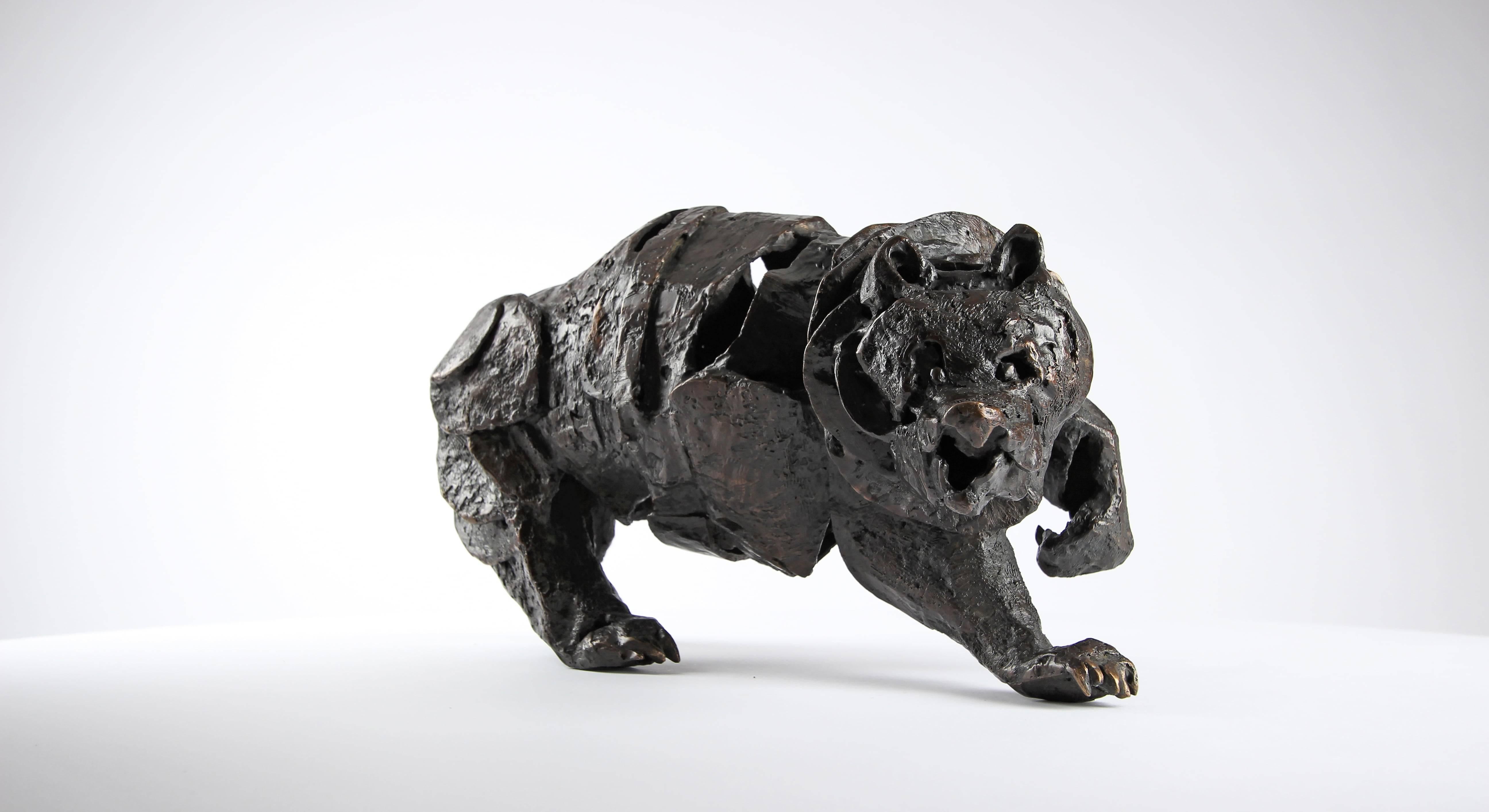 Assemblea Orso di Chésade - Scultura contemporanea in bronzo di un orso in vendita 1