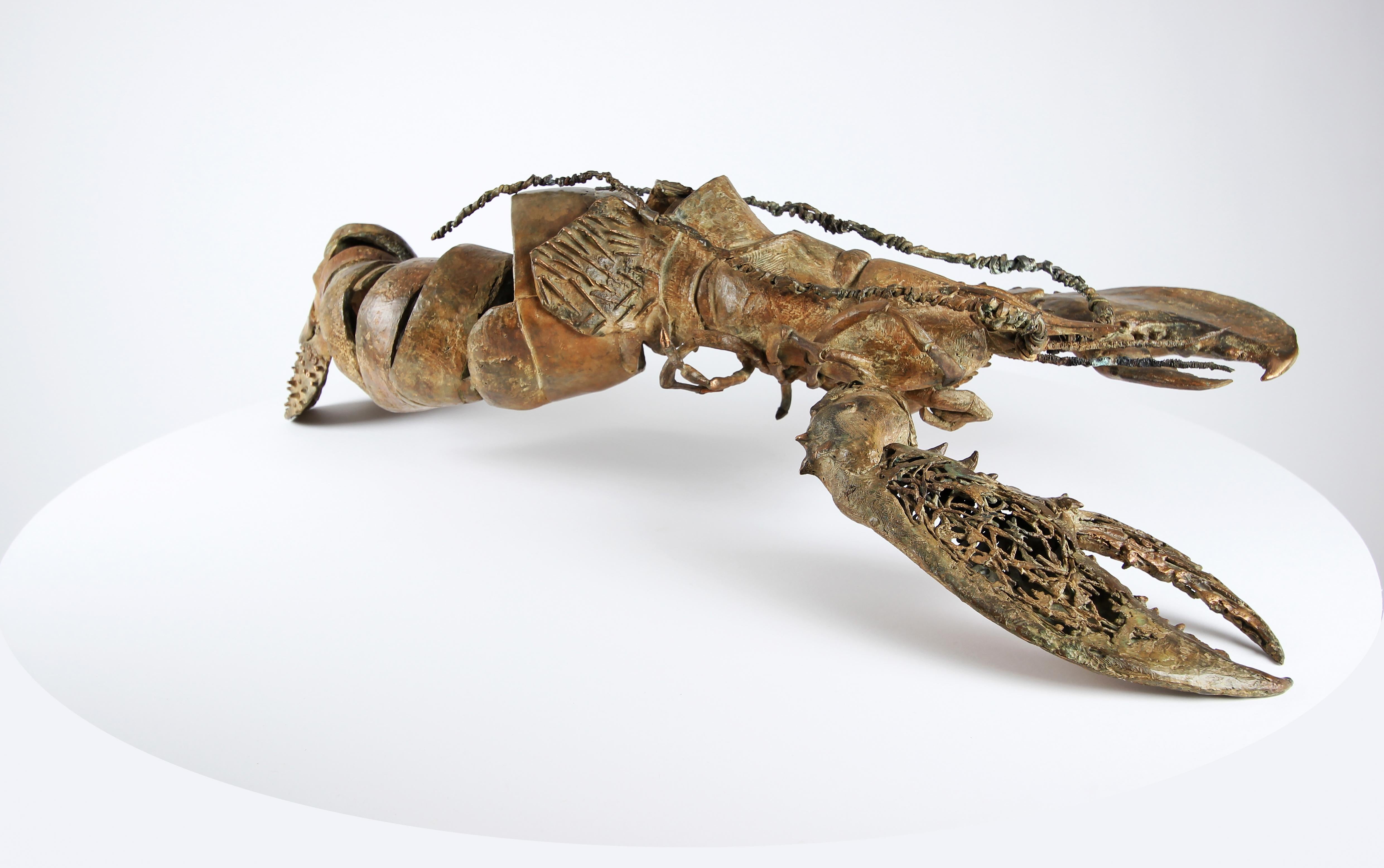 La belle langouste de Chésade - Sculpture animalière en bronze, Sealife, doré