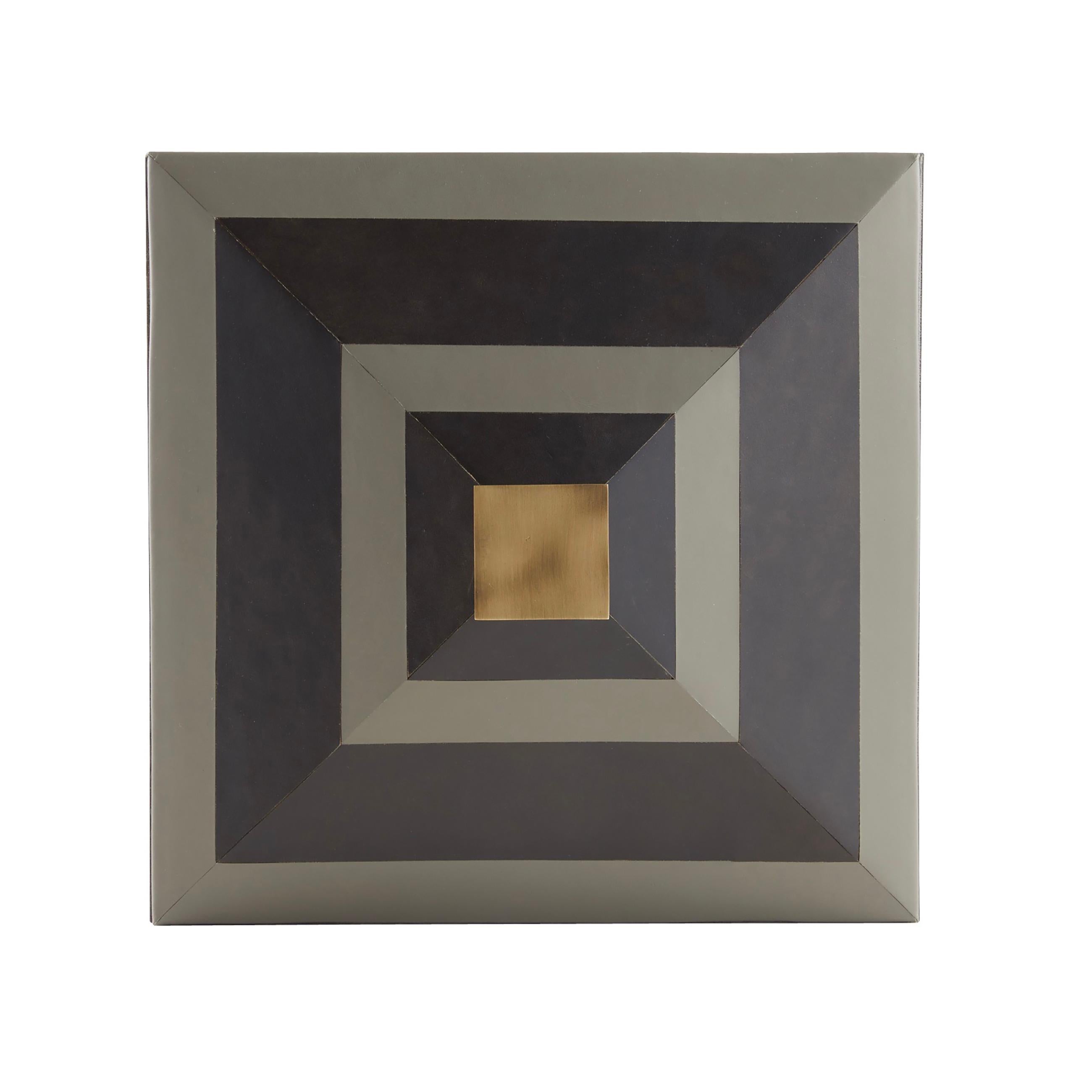 Cheshire Box ARI13 - leather box For Sale 1