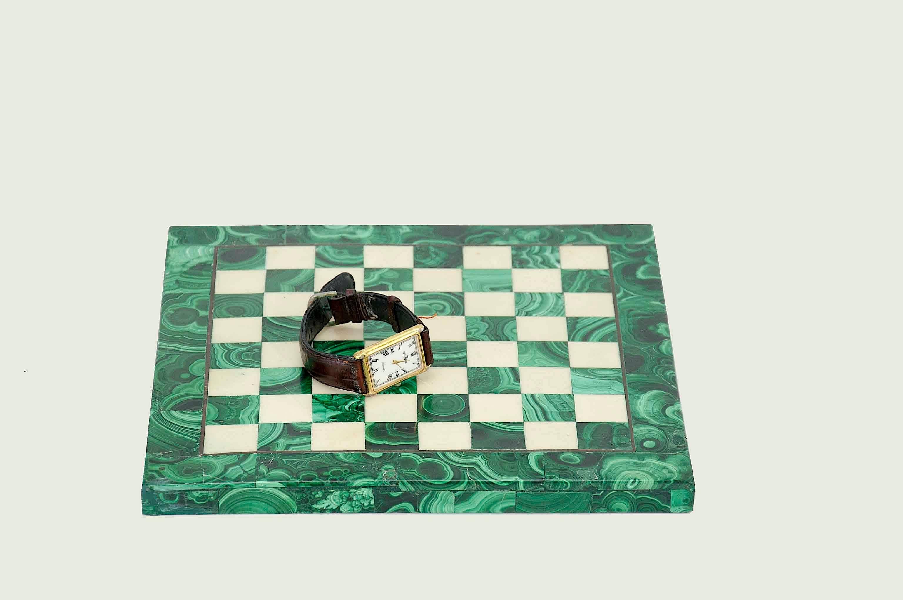 malachite chess pieces