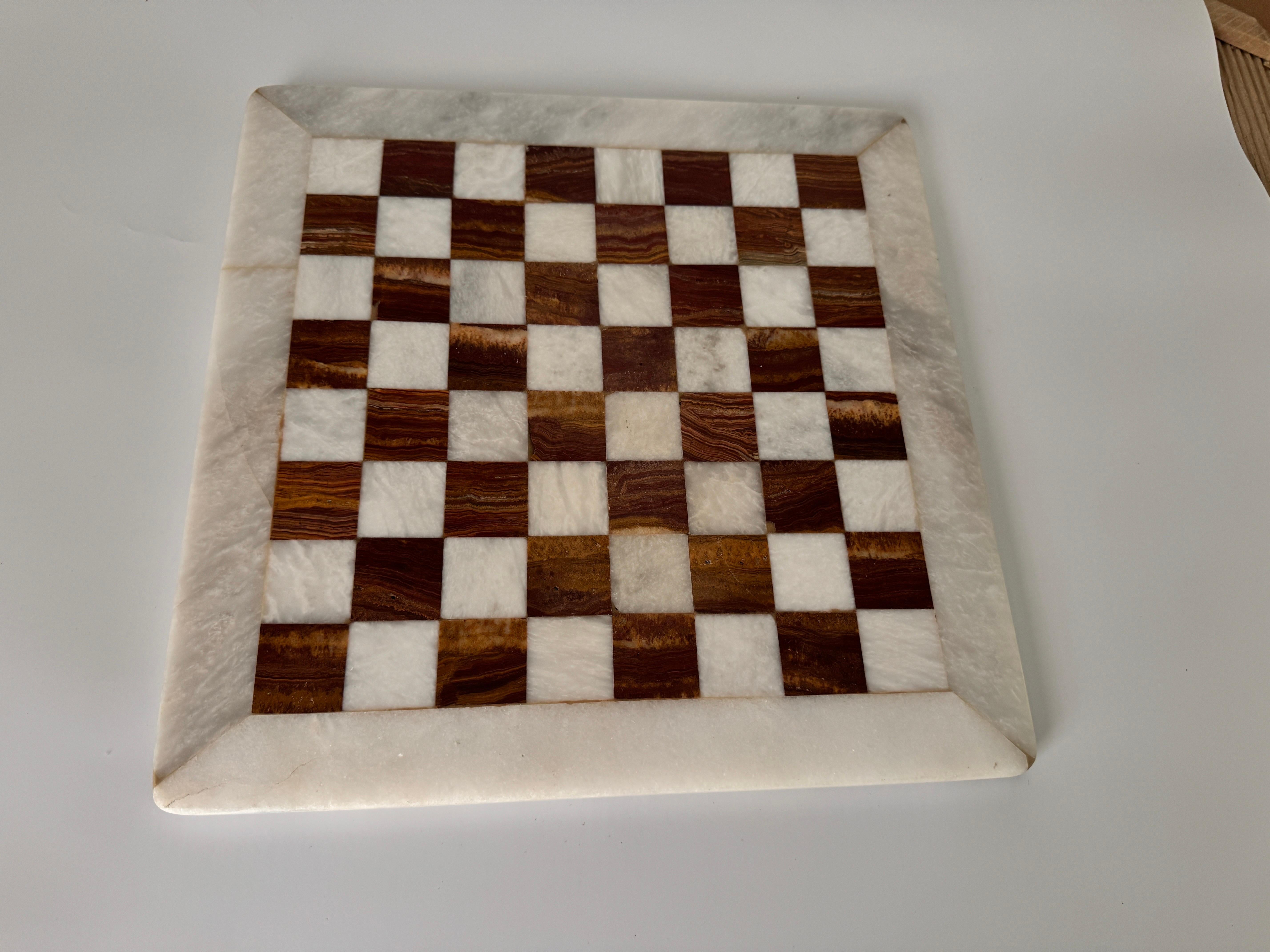 Chess Board in Onyx and Marble, White and Brown Color For Sale 3