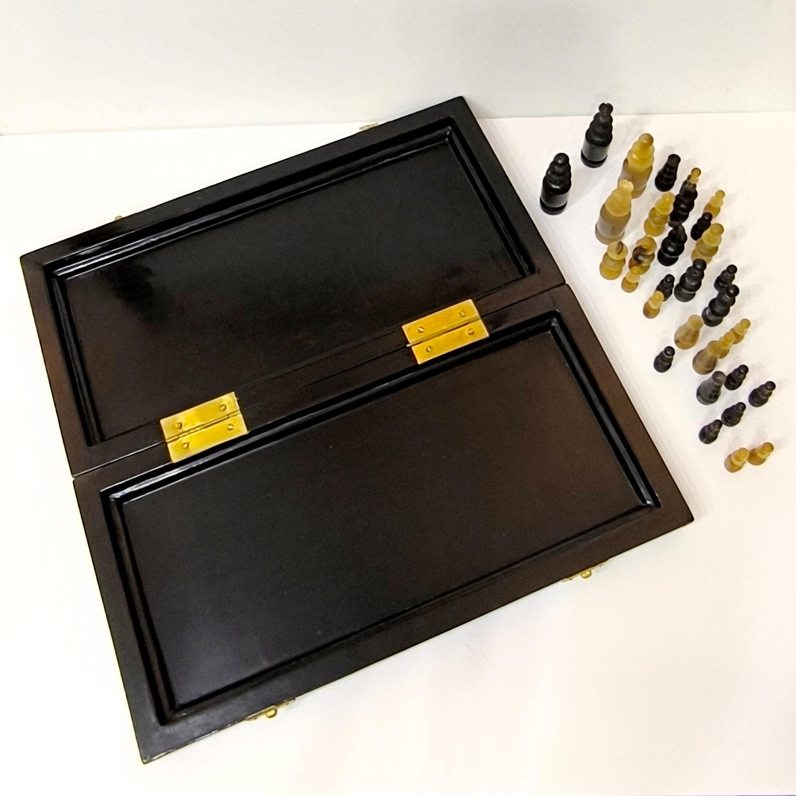 Japonisme Chess Game Set with Handmade Mother-of-Pearl Inlaid Chessboard Black Lacquered For Sale