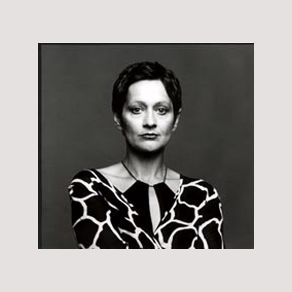 20ième siècle Échecs, Hommage à Marcel Duchamp par Brigitte Kowanz, signé et marqué en vente