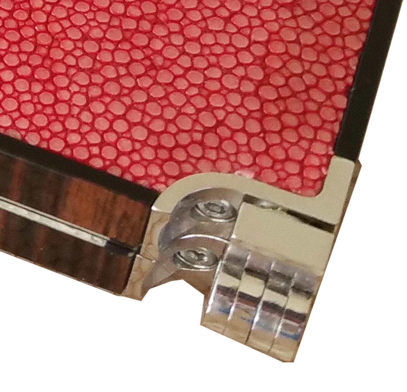 Jeu d'échecs - échiquier, boîte et pièces en ébène et érable massif faites à la main en vente 4