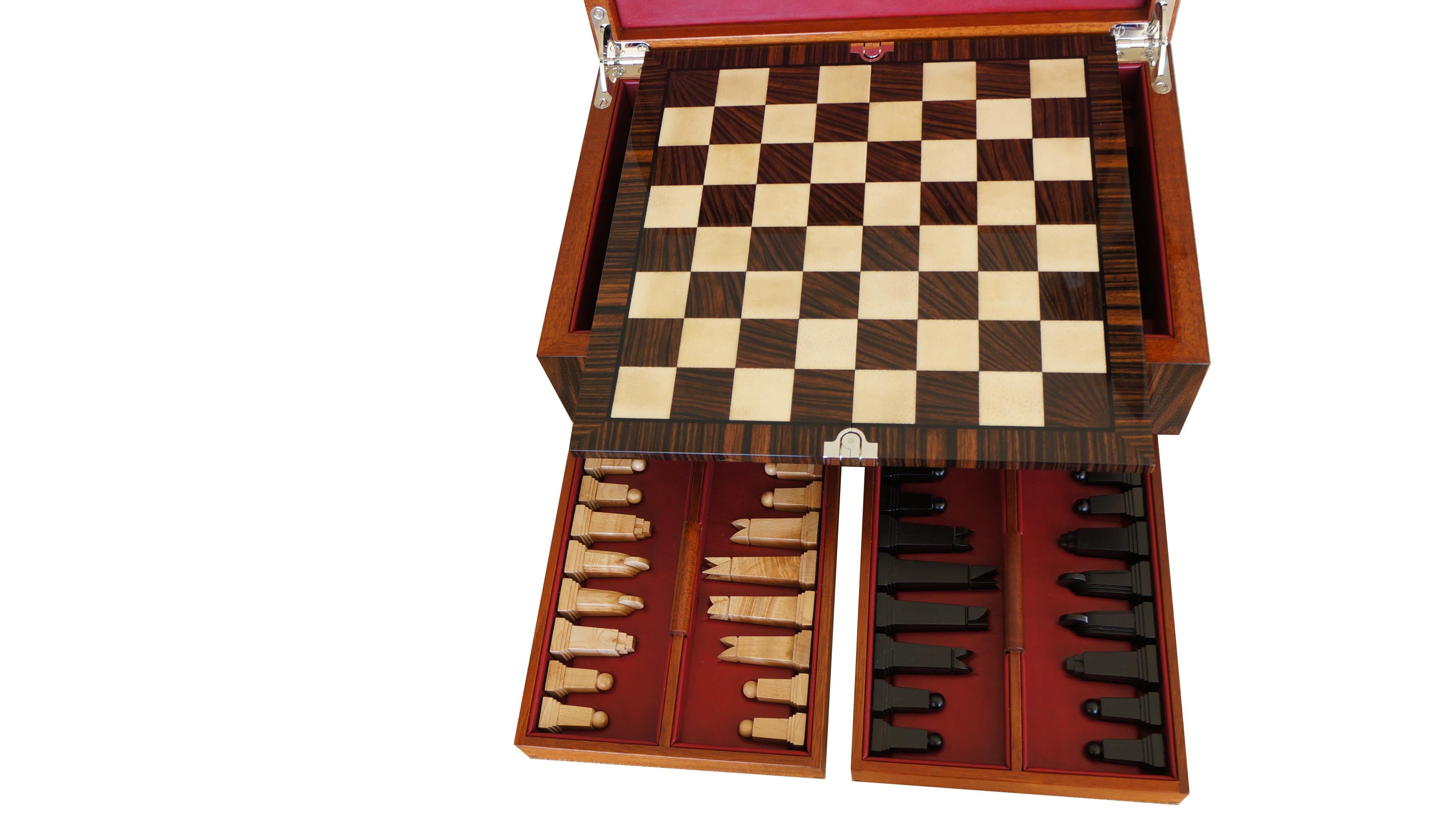 Jeu d'échecs - échiquier, boîte et pièces en ébène et érable massif faites à la main en vente 1