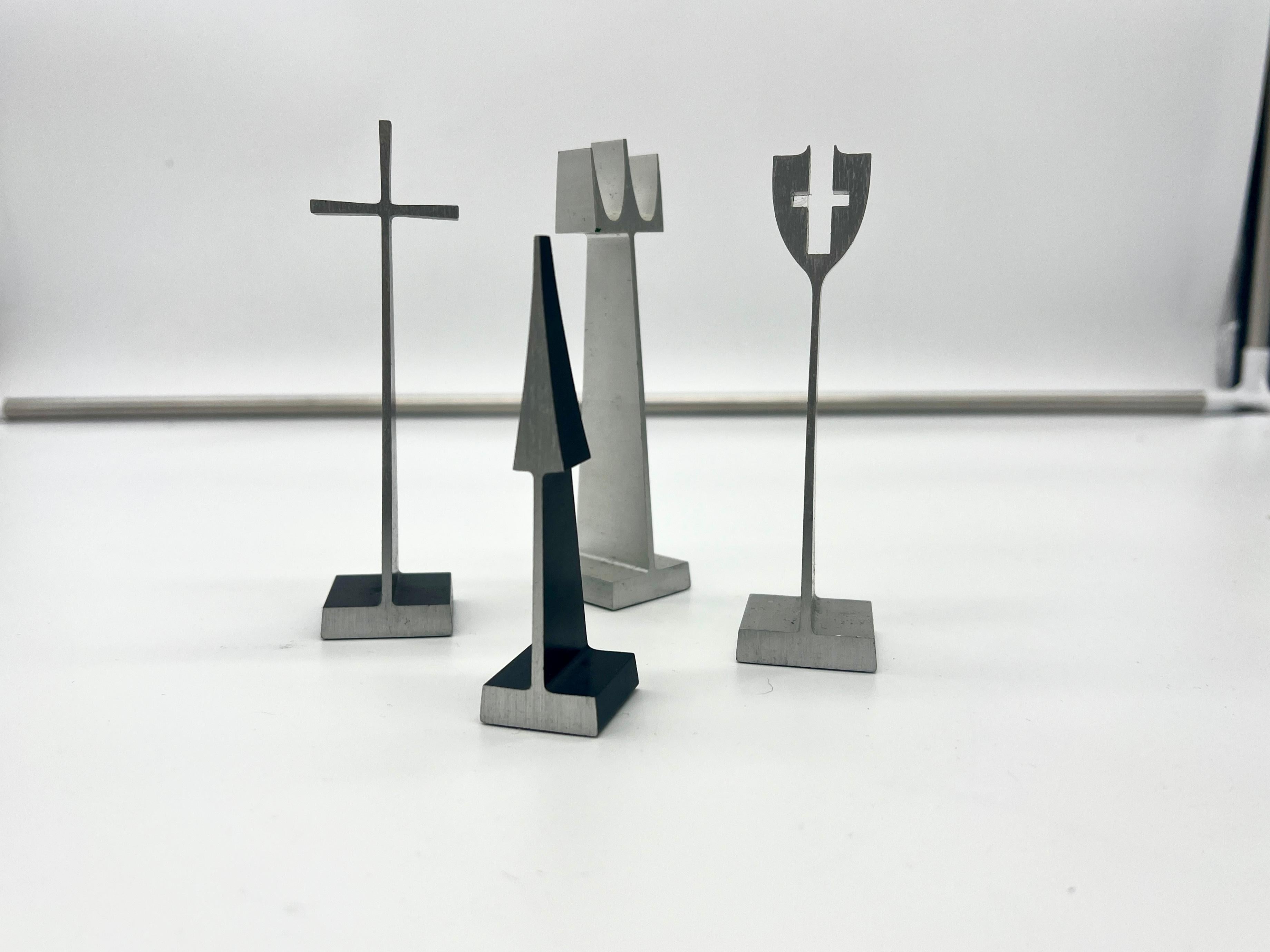 Mid-20th Century Chess Set by Austin Cox for Alcoa Steel, 1960's For Sale