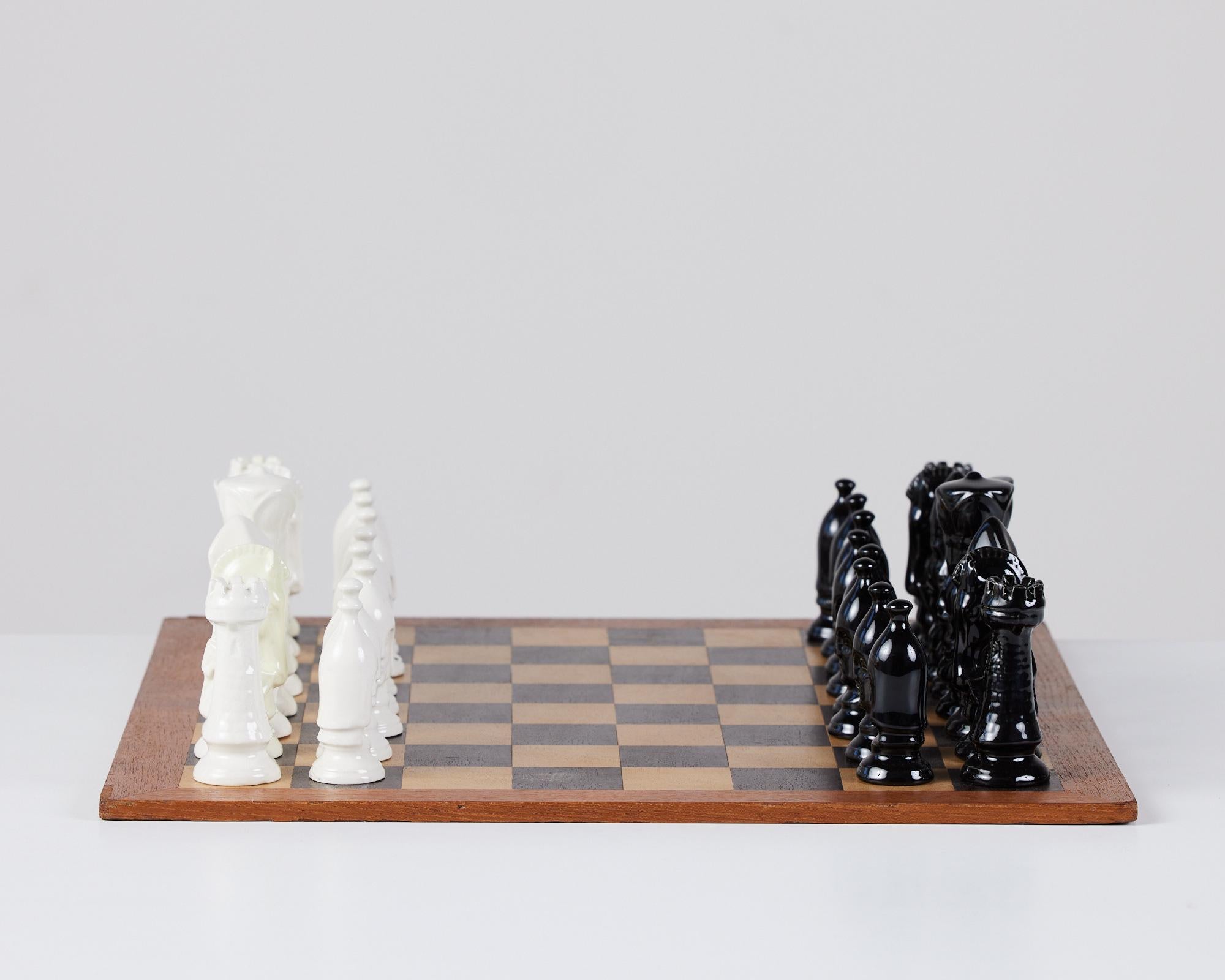 chess board dimensions