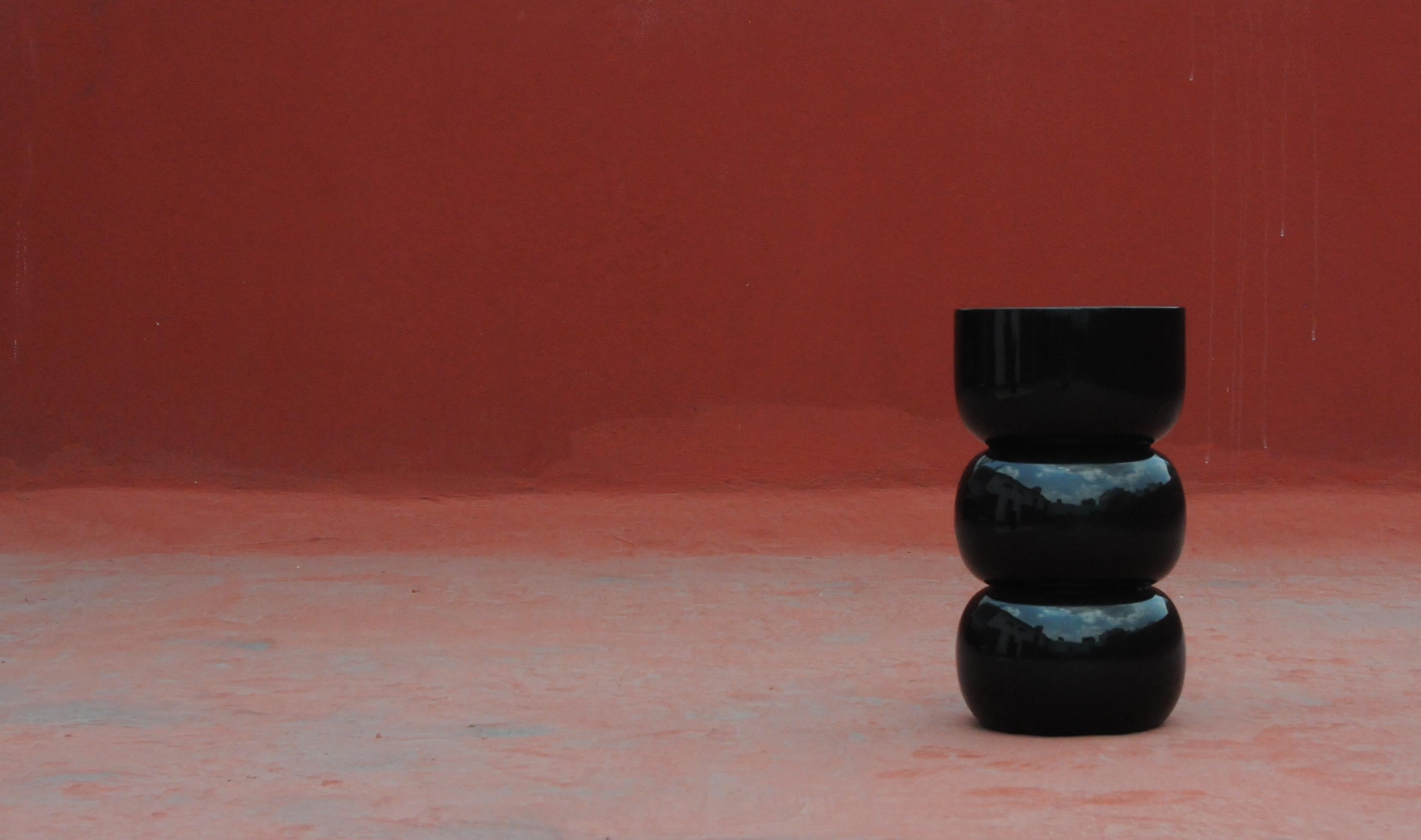 Chess Stool/ Sculptural Side Table (Concave) For Sale 1
