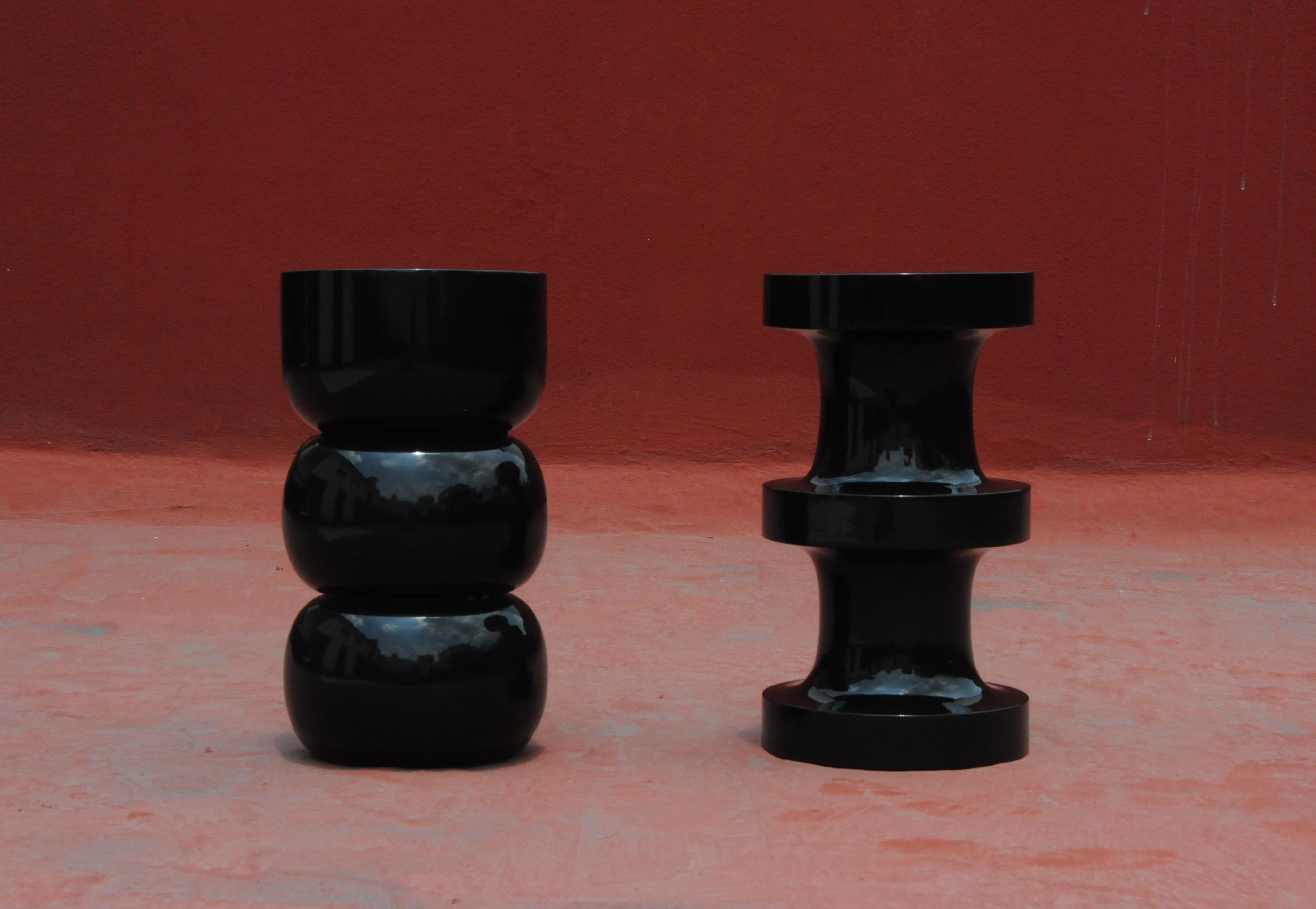 Tourné Tabouret d'échecs/ensemble de table d'appoint sculptural en vente