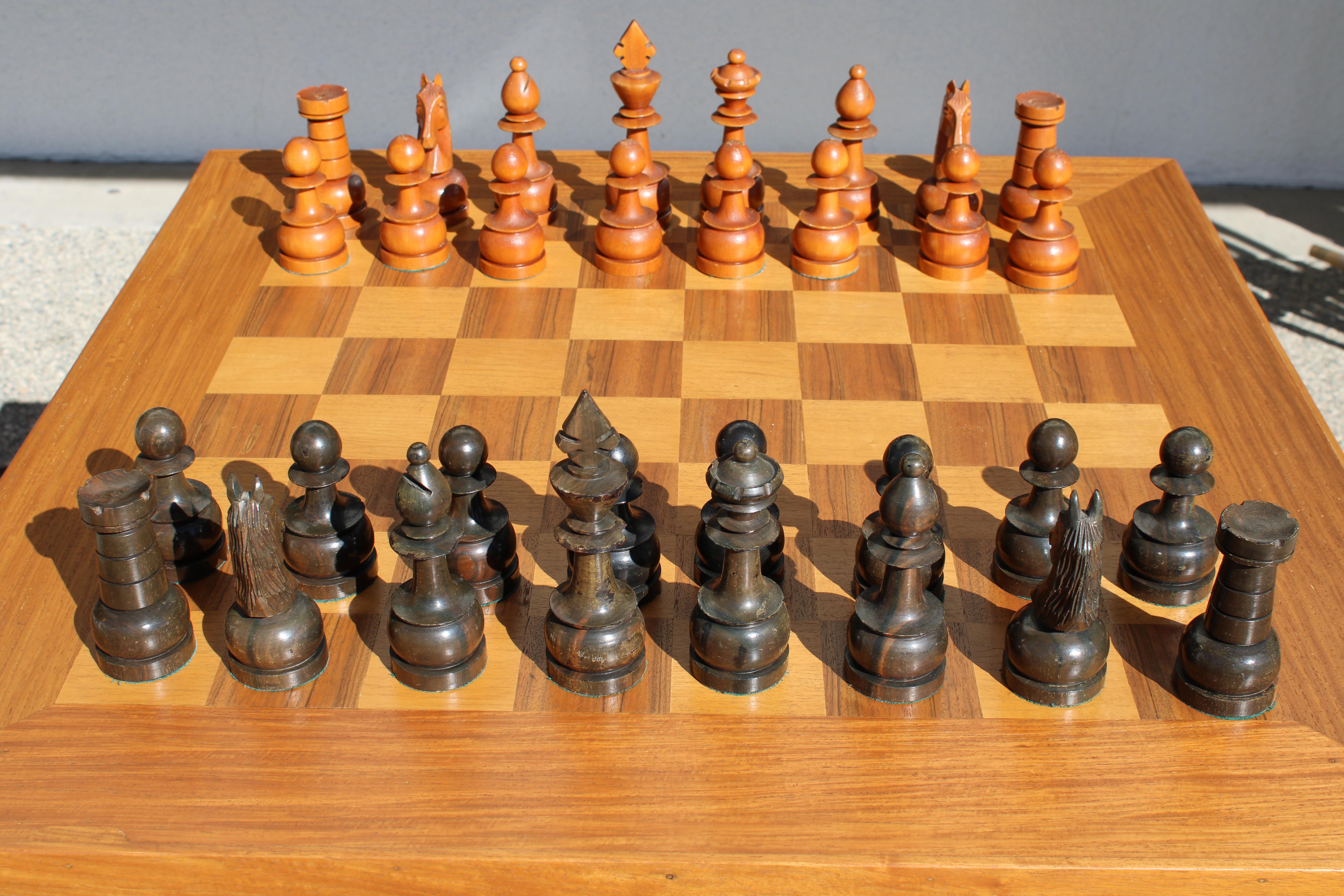 Wood Chess Table with Horse Head Base, Complete Set For Sale