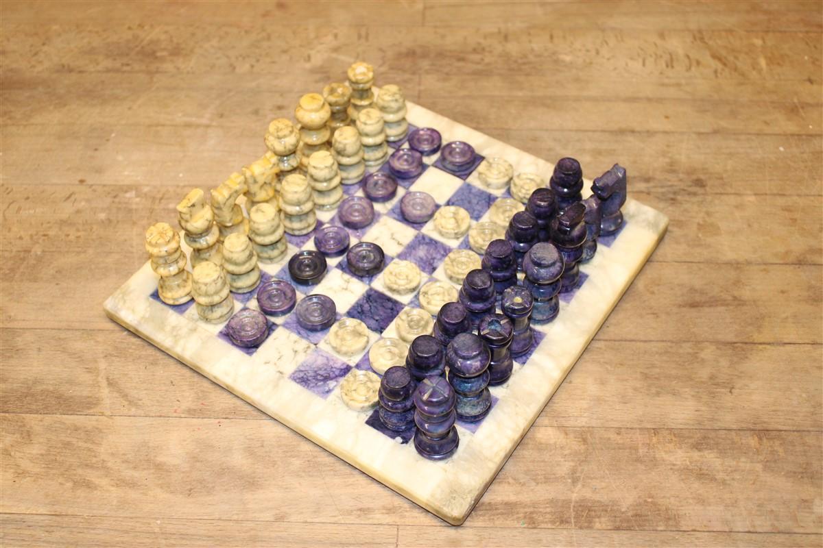 Late 20th Century Chessboard in White and Colored Marble Italian Design 1970s For Sale