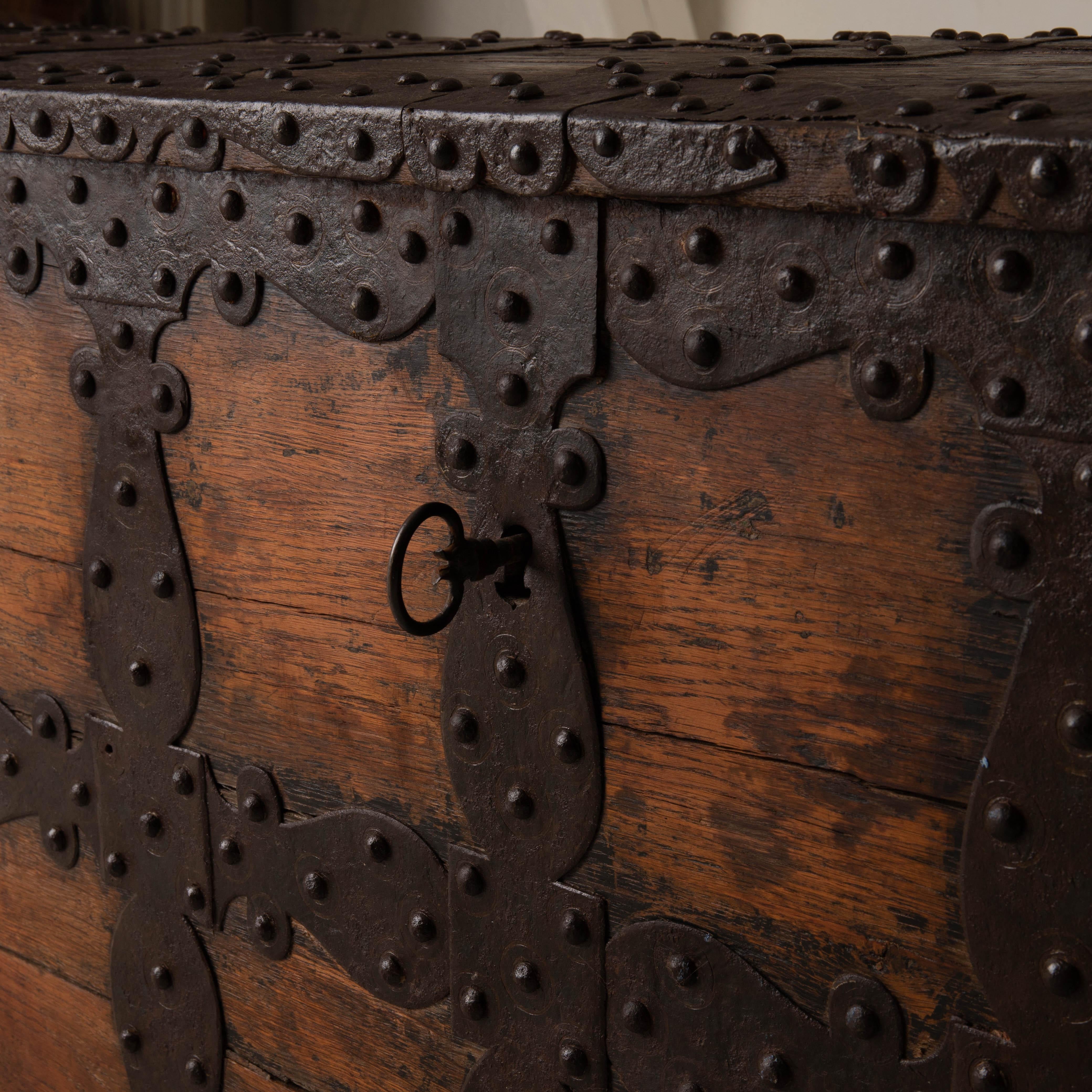 Baroque Chest Blanket Italian Europe 18th Century Wood Iron Italy For Sale