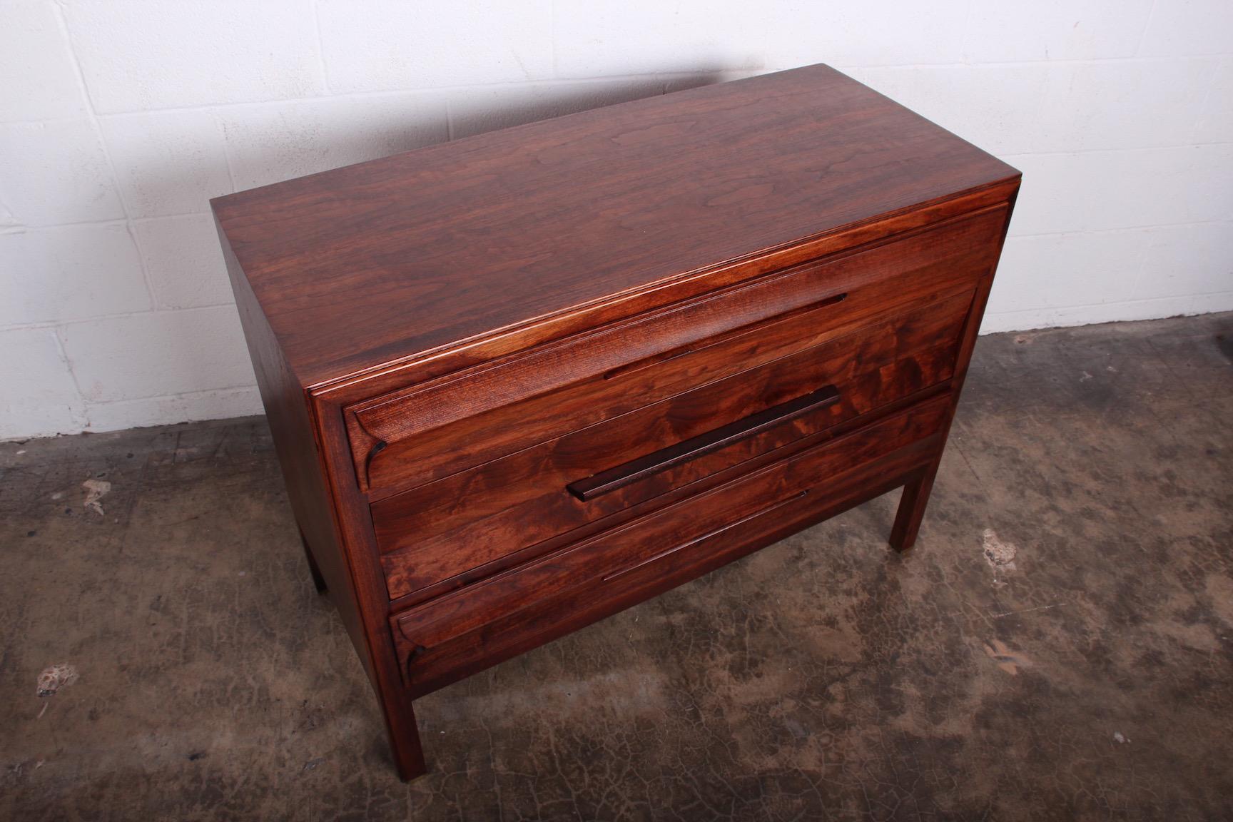 Chest by Edward Wormley for Dunbar For Sale 8