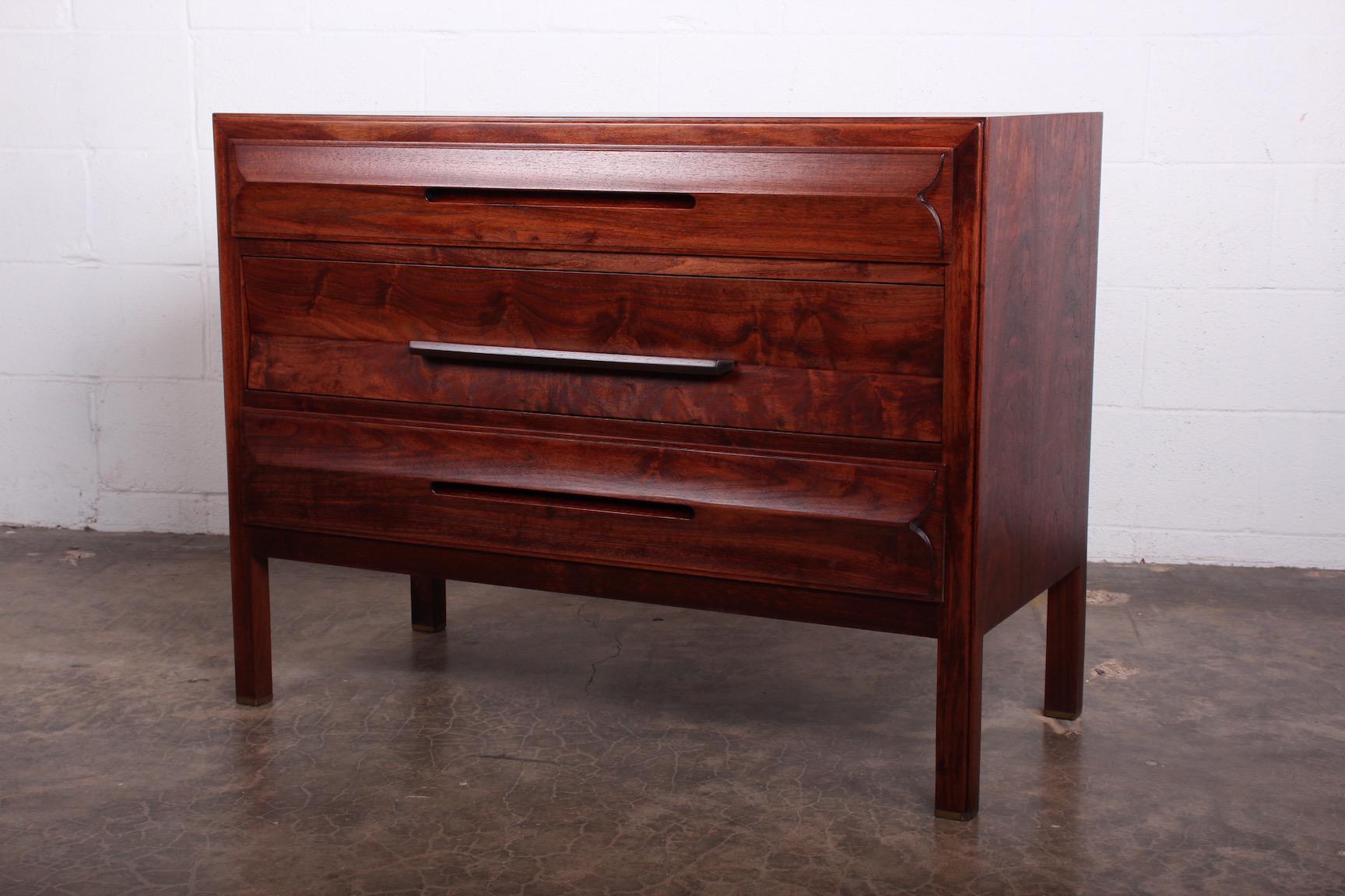 Chest by Edward Wormley for Dunbar For Sale 10