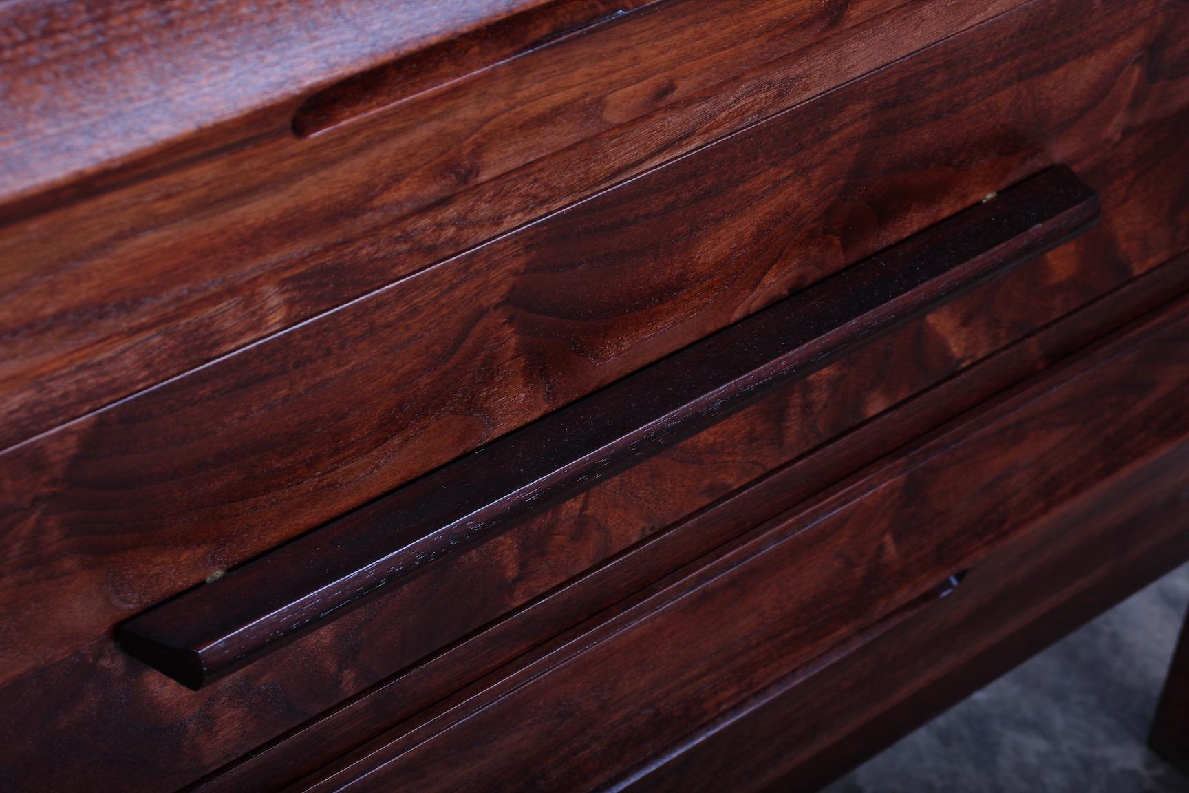 Chest by Edward Wormley for Dunbar 2