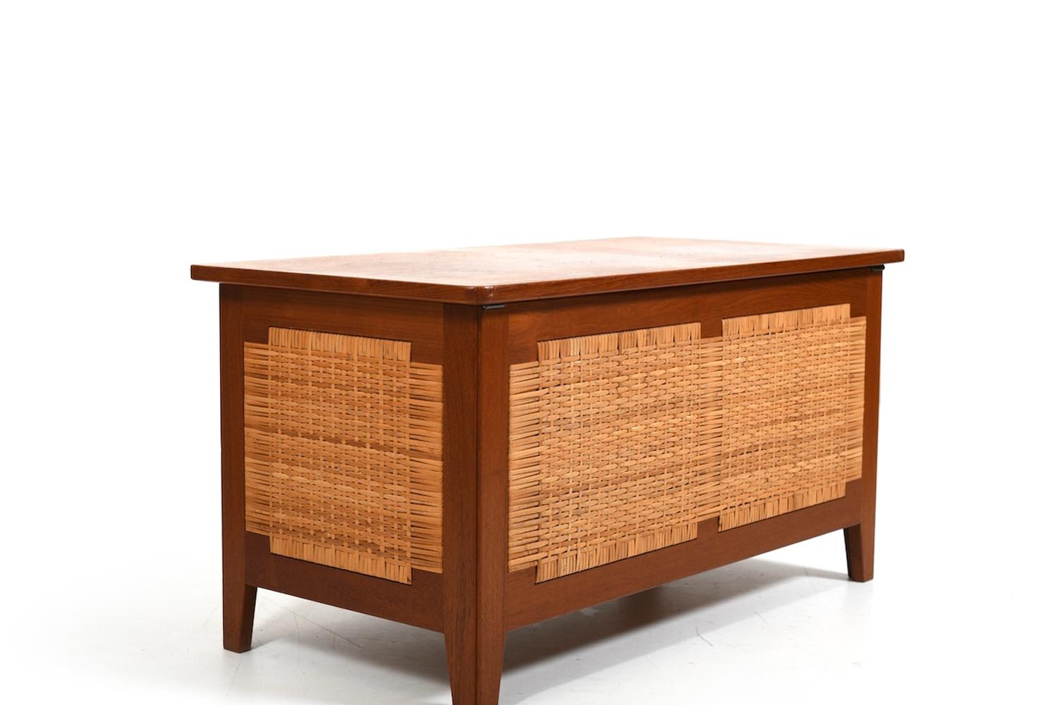 20ième siècle Coffre par Kai Winding pour Poul Hundevad Danemark années 1960. en vente
