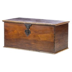 Chest in vine wood - 18th century