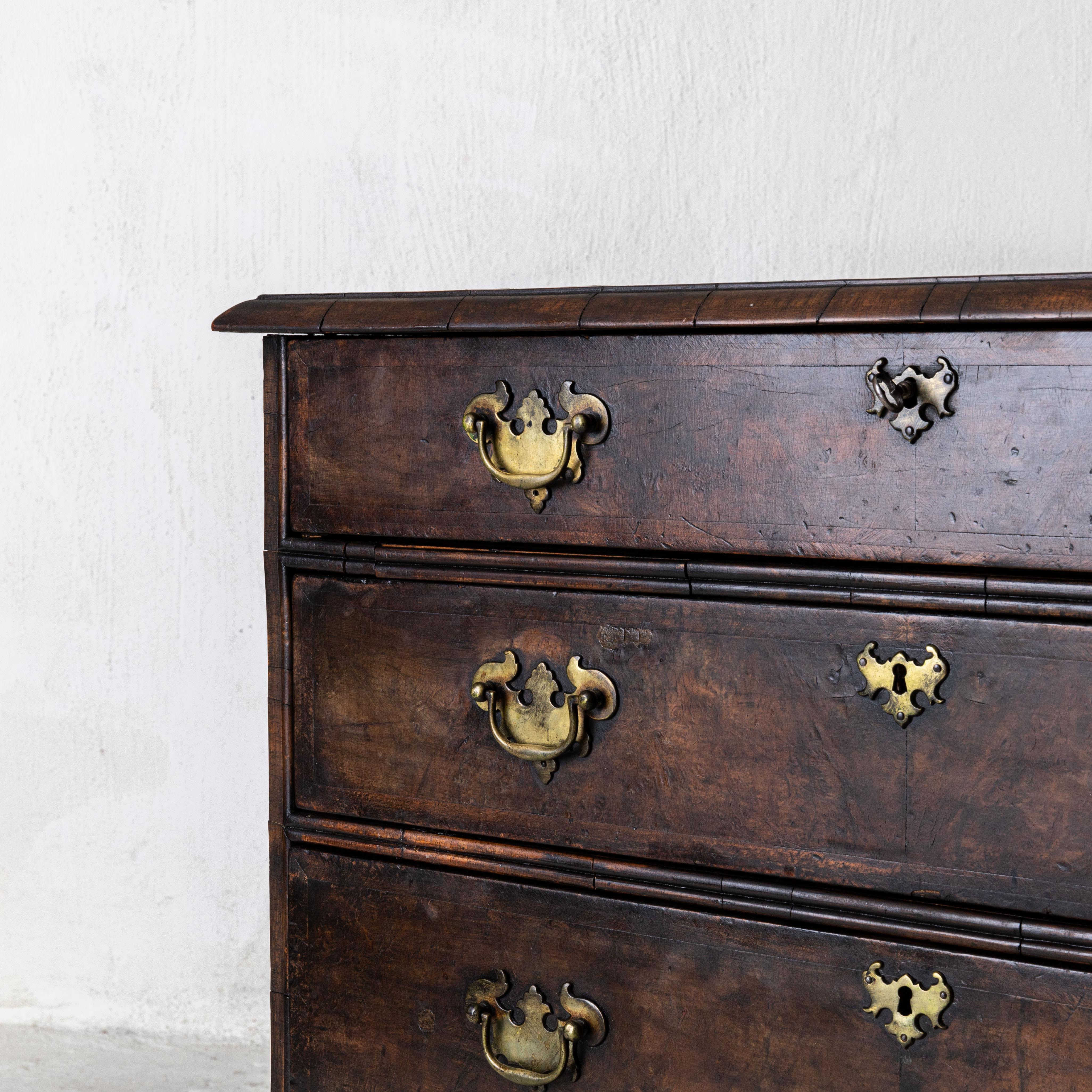 19th Century Chest of Drawers 18th Century England  For Sale
