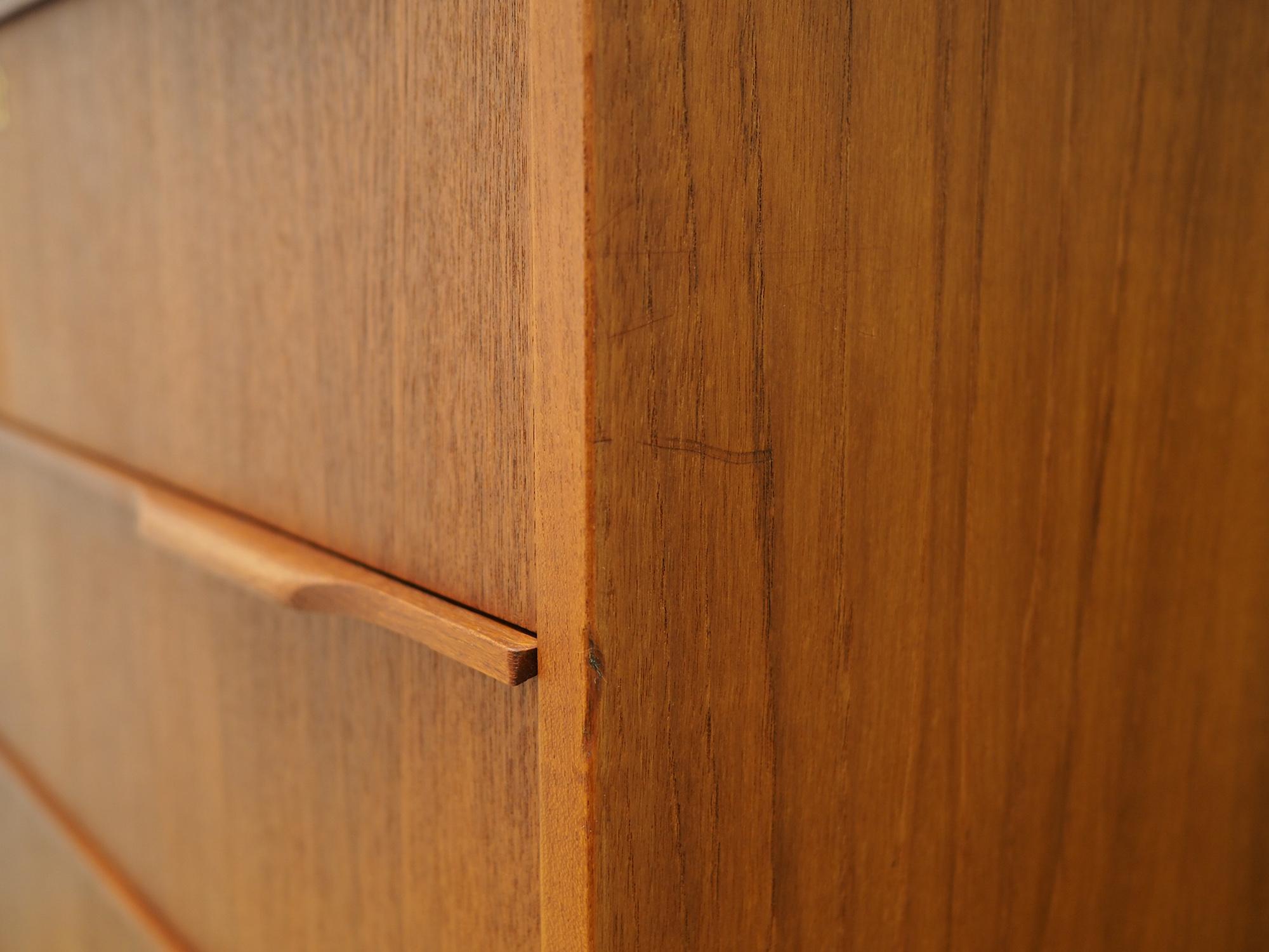 Chest of Drawers 1960s-1970s Teak Danish Design Retro For Sale 1