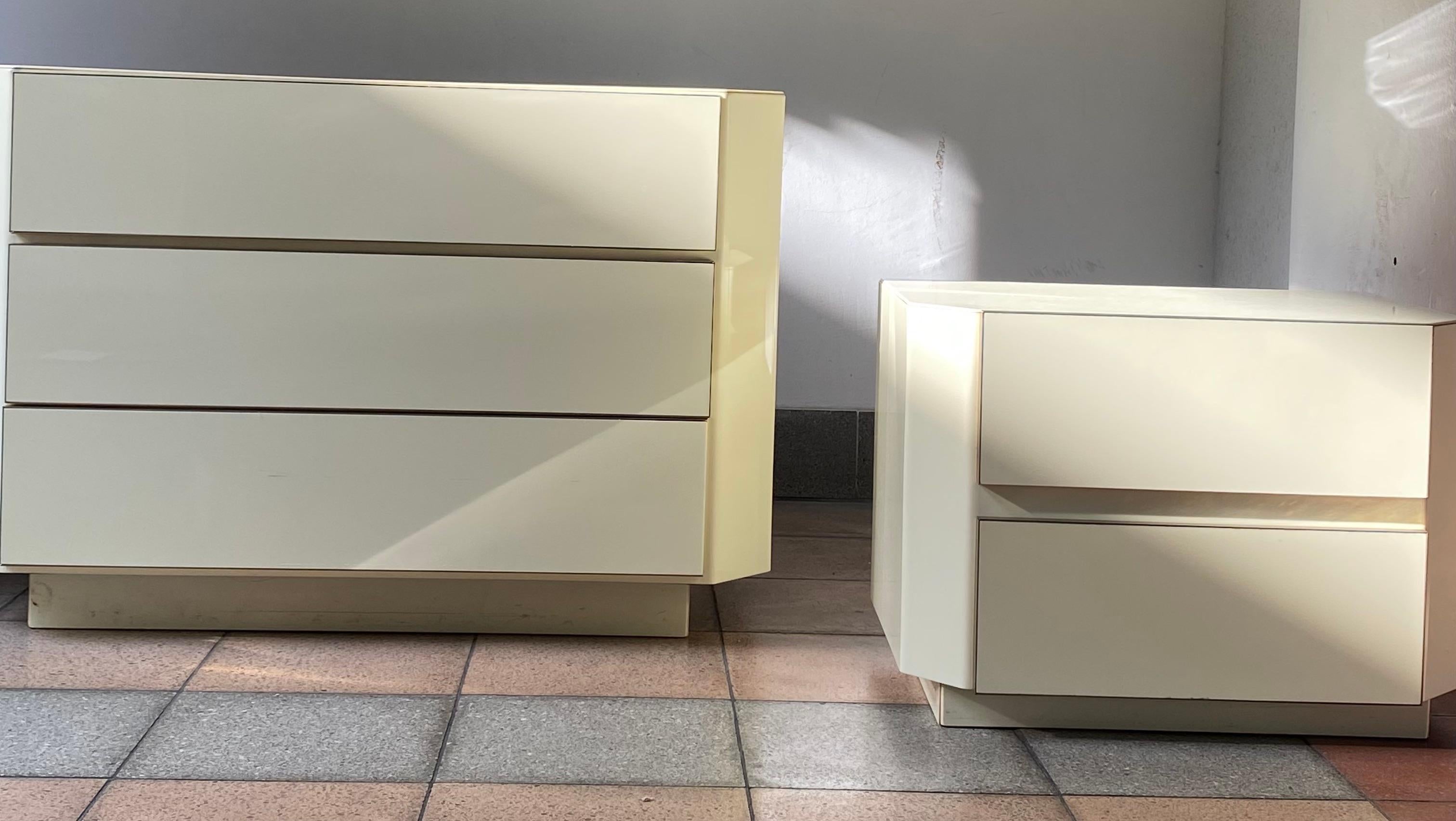 Lacquer Chest of Drawers and Mirror Set For Sale