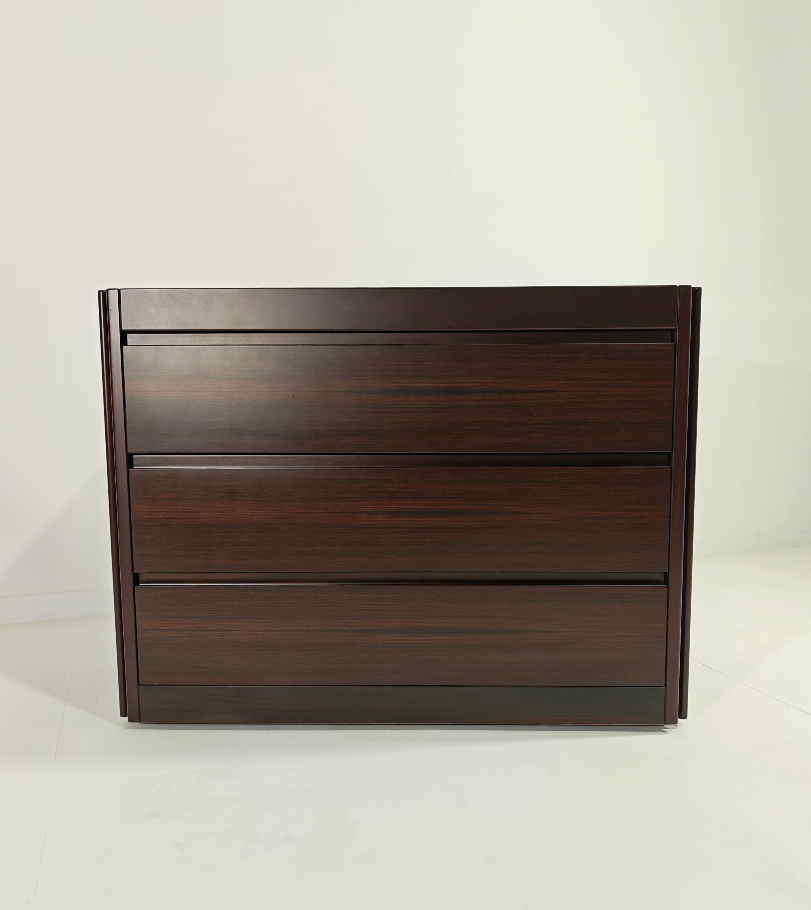 Italiano Cassettiera Angelo Mangiarotti per Molteni 4D Legno Marmo Metà Anni '60 in vendita