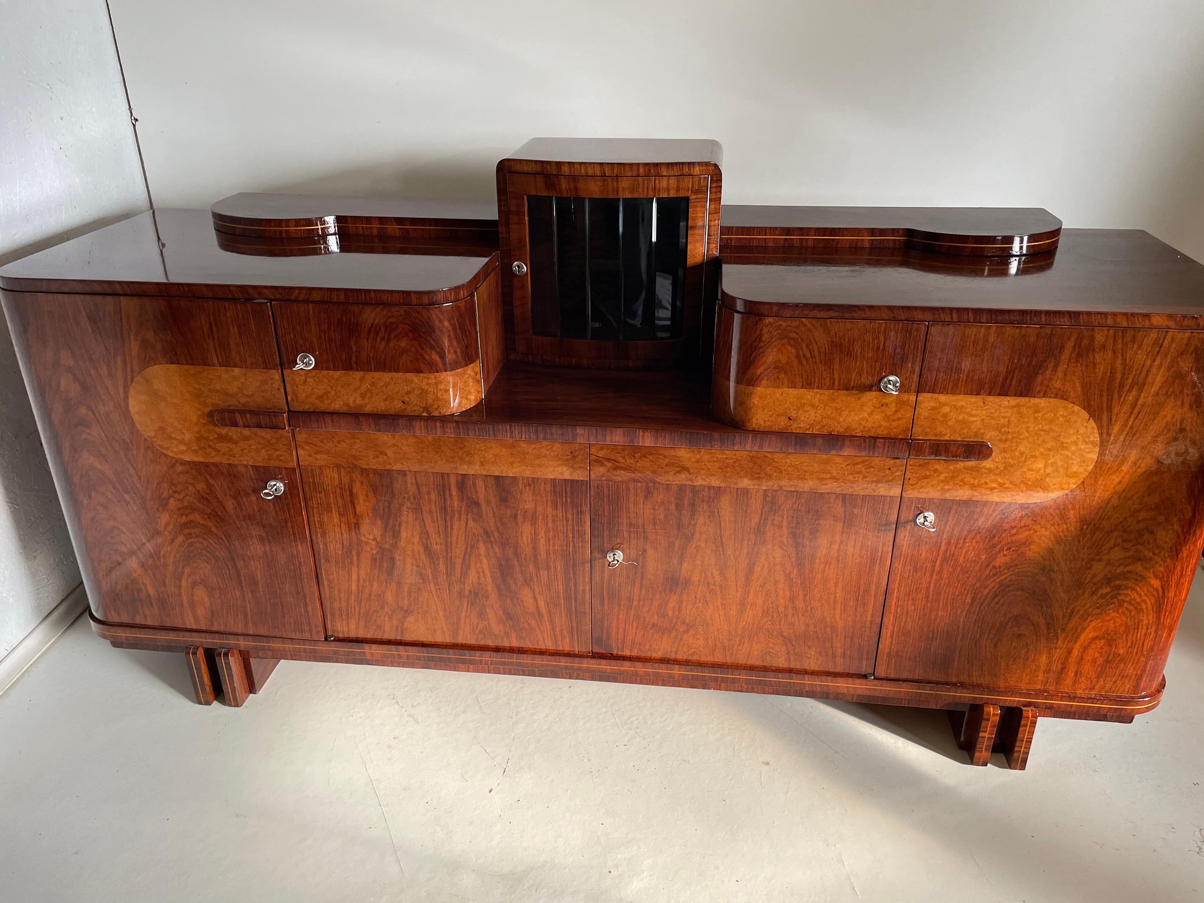 Chest of Drawers Art Deco For Sale 1