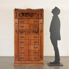 Chest of Drawers Art Nouveau Sessile Oak Brass, Italy, End 800-Early 900