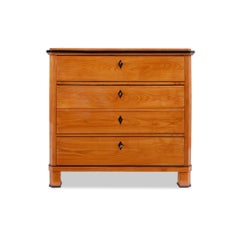 Chest of drawers, Biedermeier around 1820, Cherrywood with three drawers