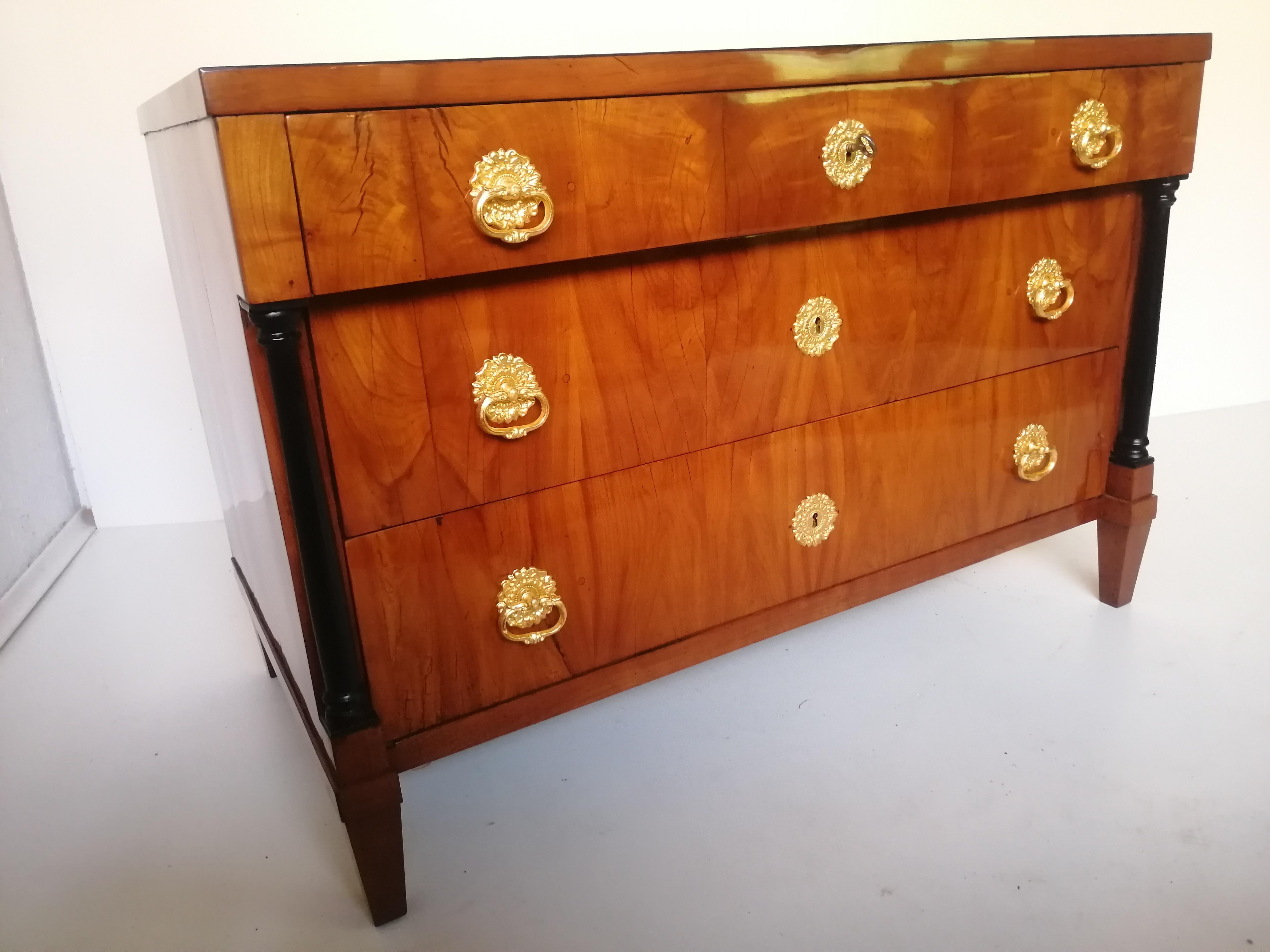 Chest of Drawers Biedermeier from 1810 For Sale 8