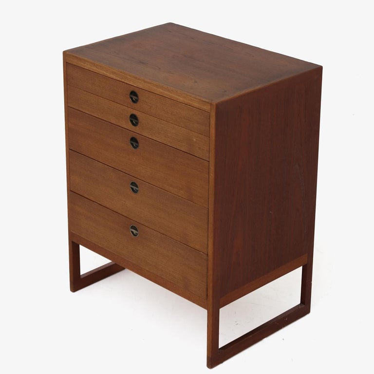 Chest of drawers BM 59 by Børge Mogensen For Sale at 1stDibs