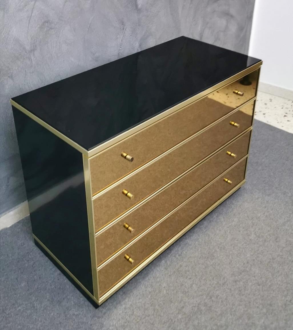 Chest of Drawers Brass and Mirror by Renato Zevi, Italy, 1970s In Good Condition In SAINT-OUEN, FR
