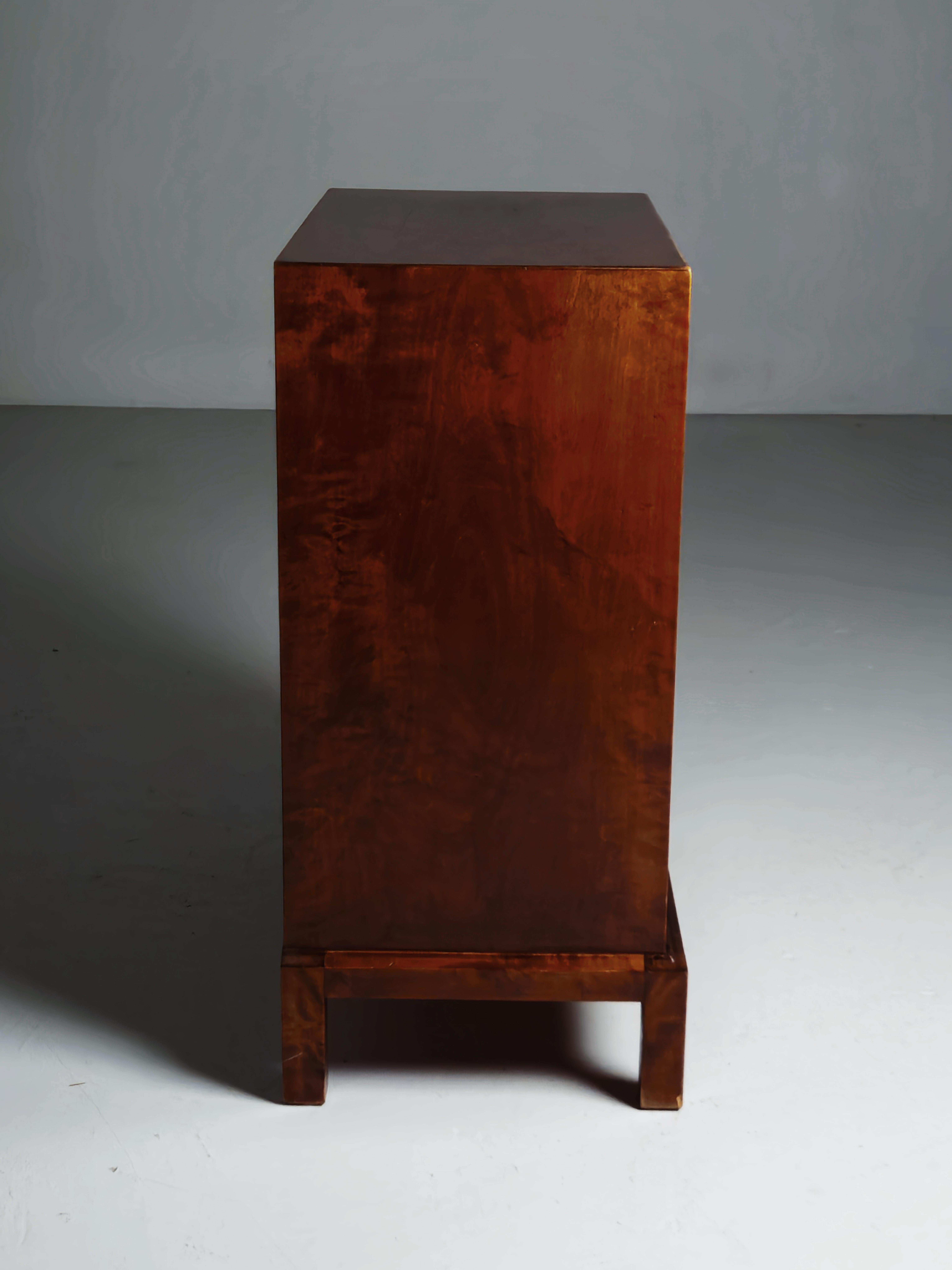 Chest of drawers by Axel Larsson for Bodafors, Sweden, 1930s In Good Condition In Eskilstuna, SE