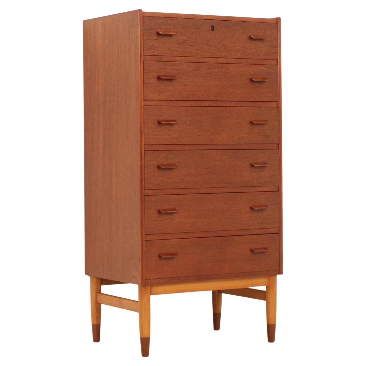 Chest of Drawers by Carl Aage Skov for Munch Møbler, 1957 For Sale