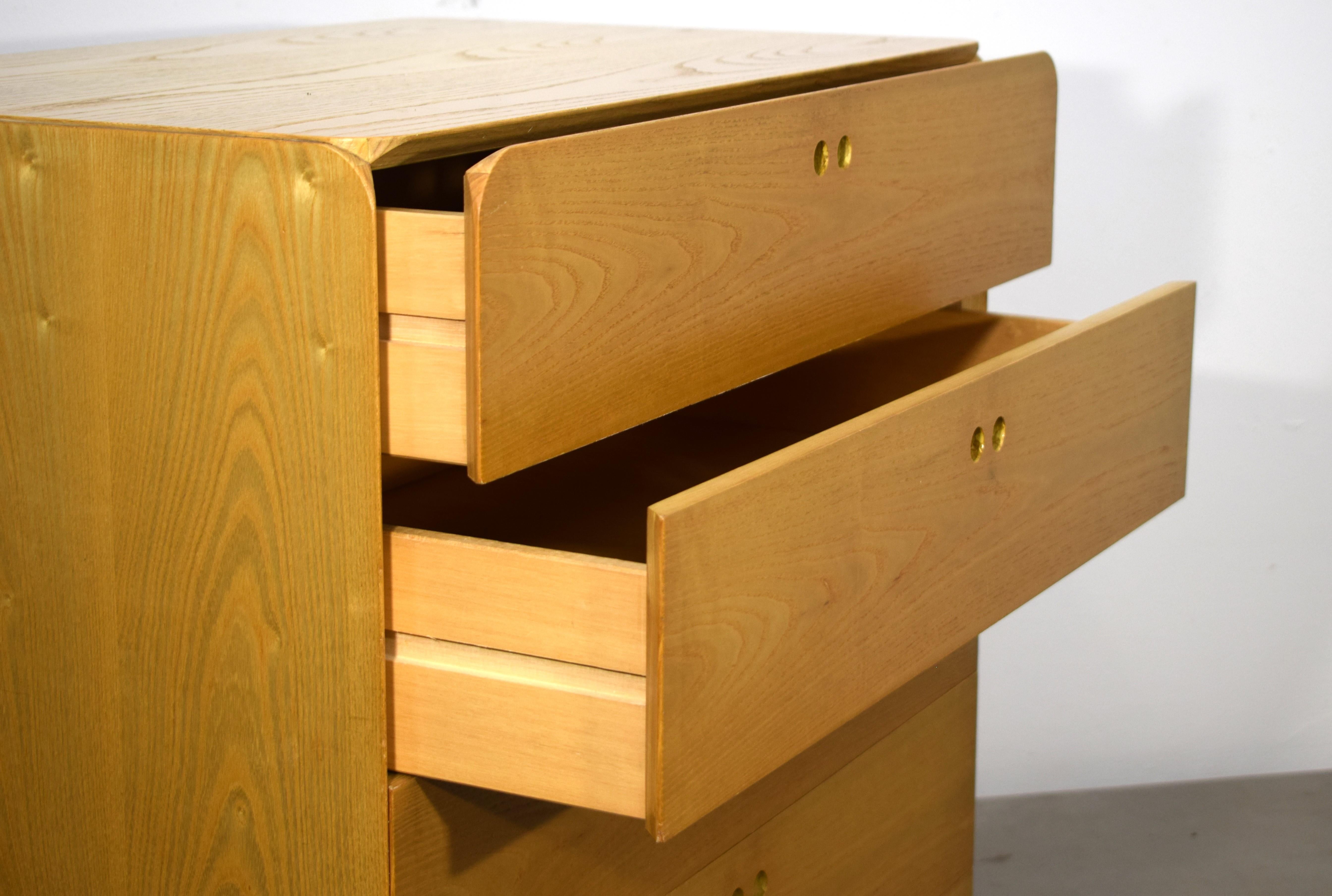 Chest of drawers by Derk Jan De vries, Belgium, 1980s In Excellent Condition In Palermo, PA