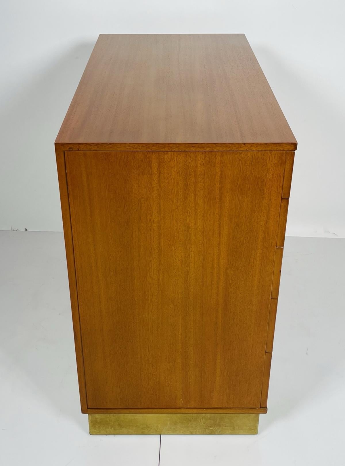 Chest of Drawers by Edward Wormley for Dunbar For Sale 5