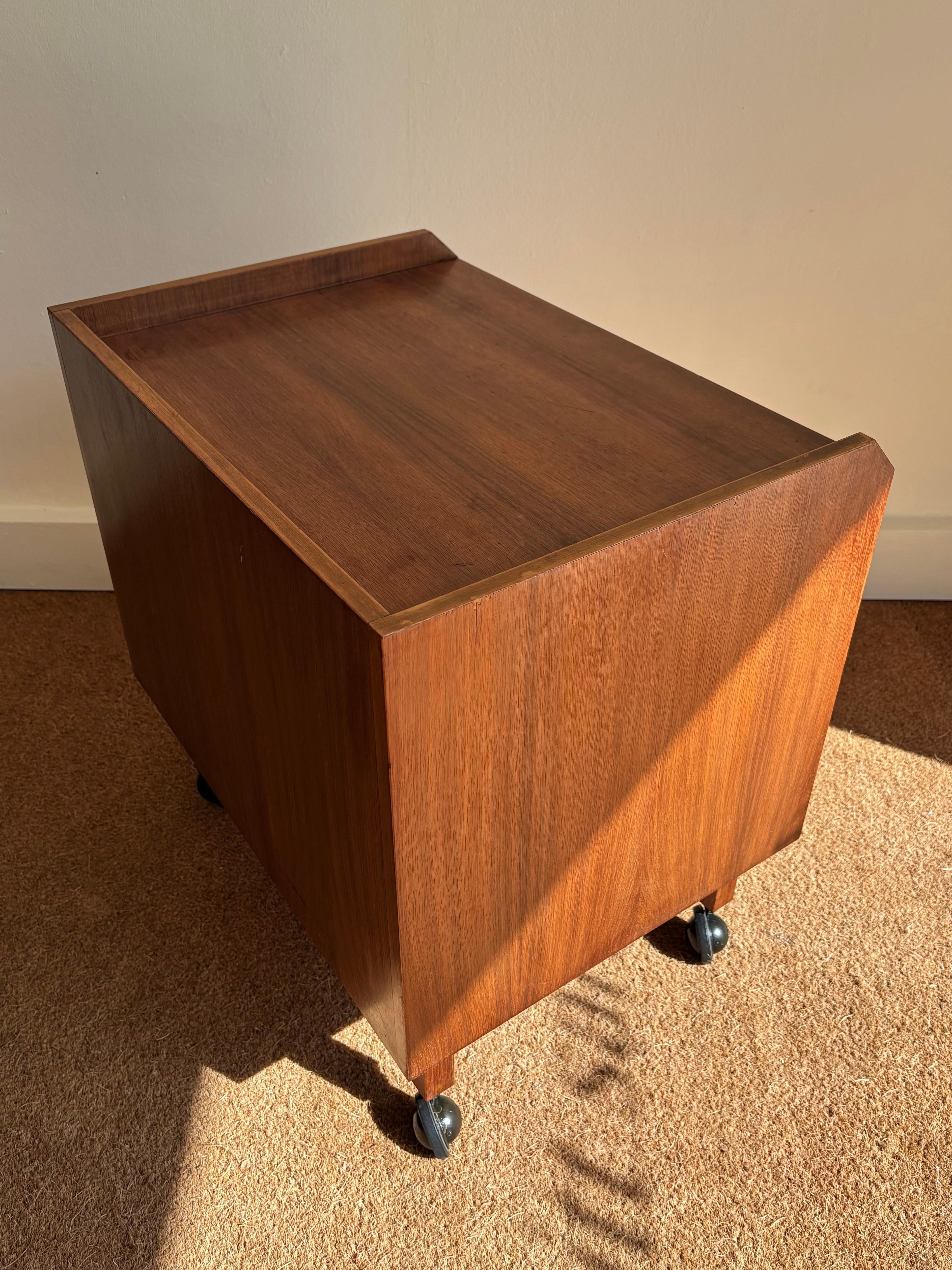 Cassettiera di Franco Albini per Poggi, Italia, 1958 in vendita 3