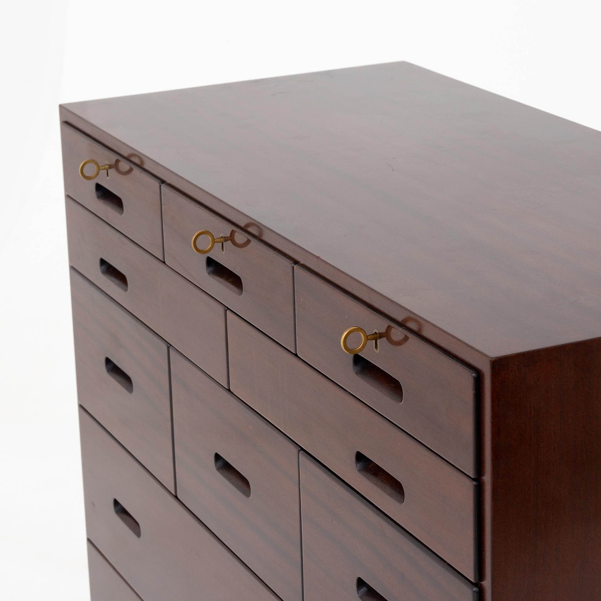 Scandinavian Modern Chest of drawers by Kai Winding. 