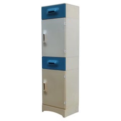 Commodes et coffres à tiroirs