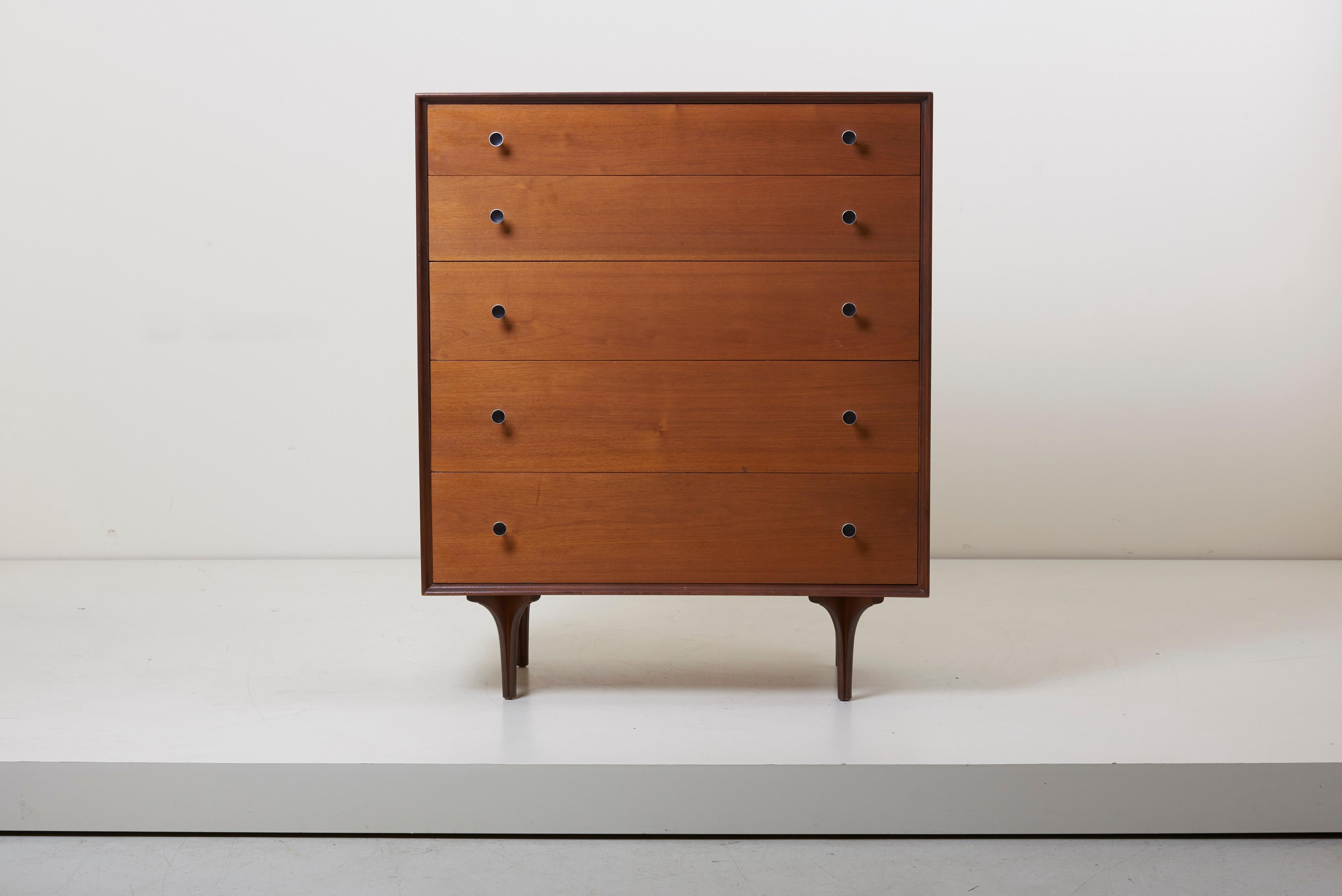 Beautiful vintage chest of drawers designed by Craig Nealy for Glenn of California in the United States, circa 1950s. This handsome, tall chest design features five spacious drawers with metal hourglass pulls that create a simple modern aesthetic.