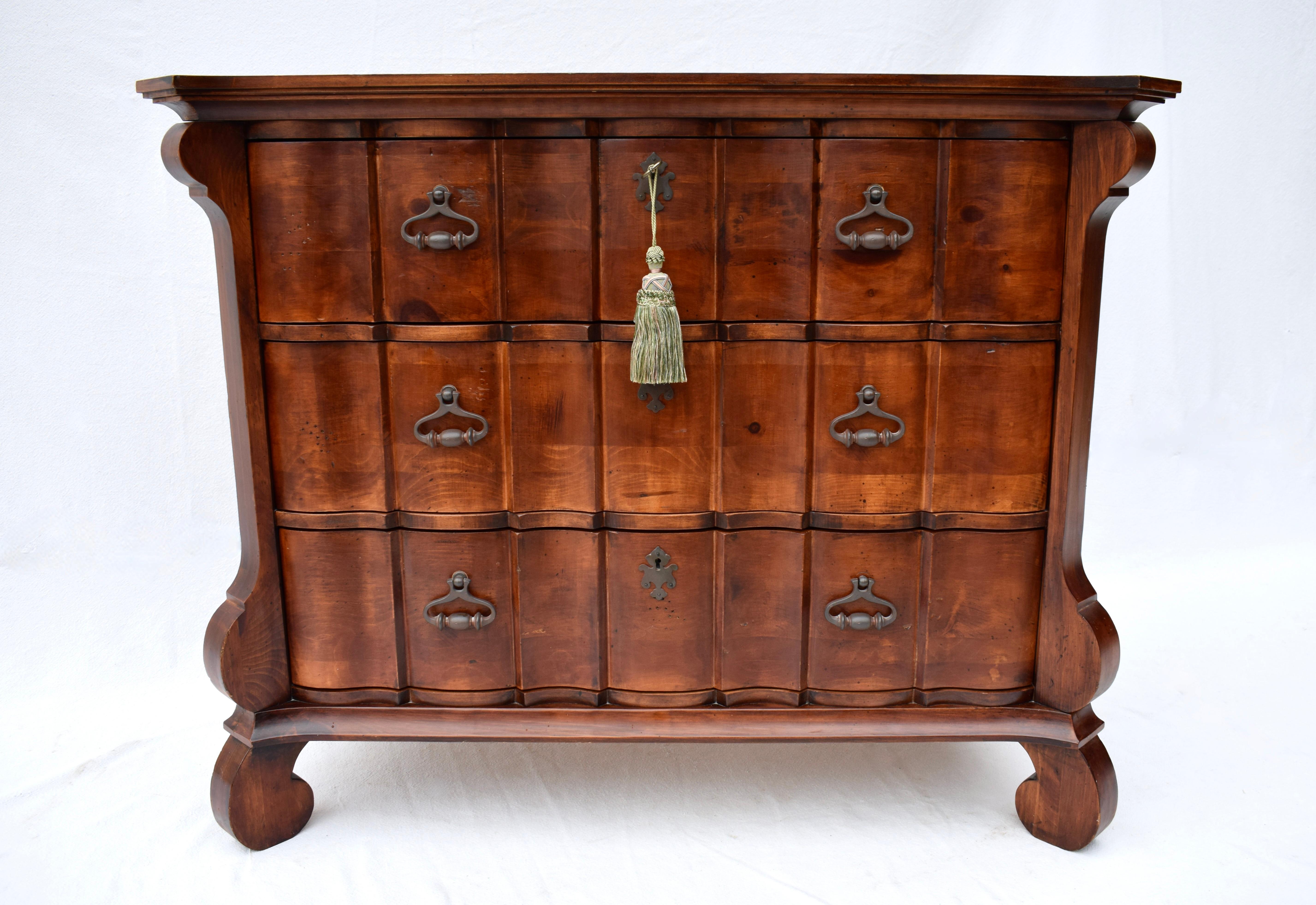 Romweber Spanish Baroque Pine Commodes Chest of Drawers 2