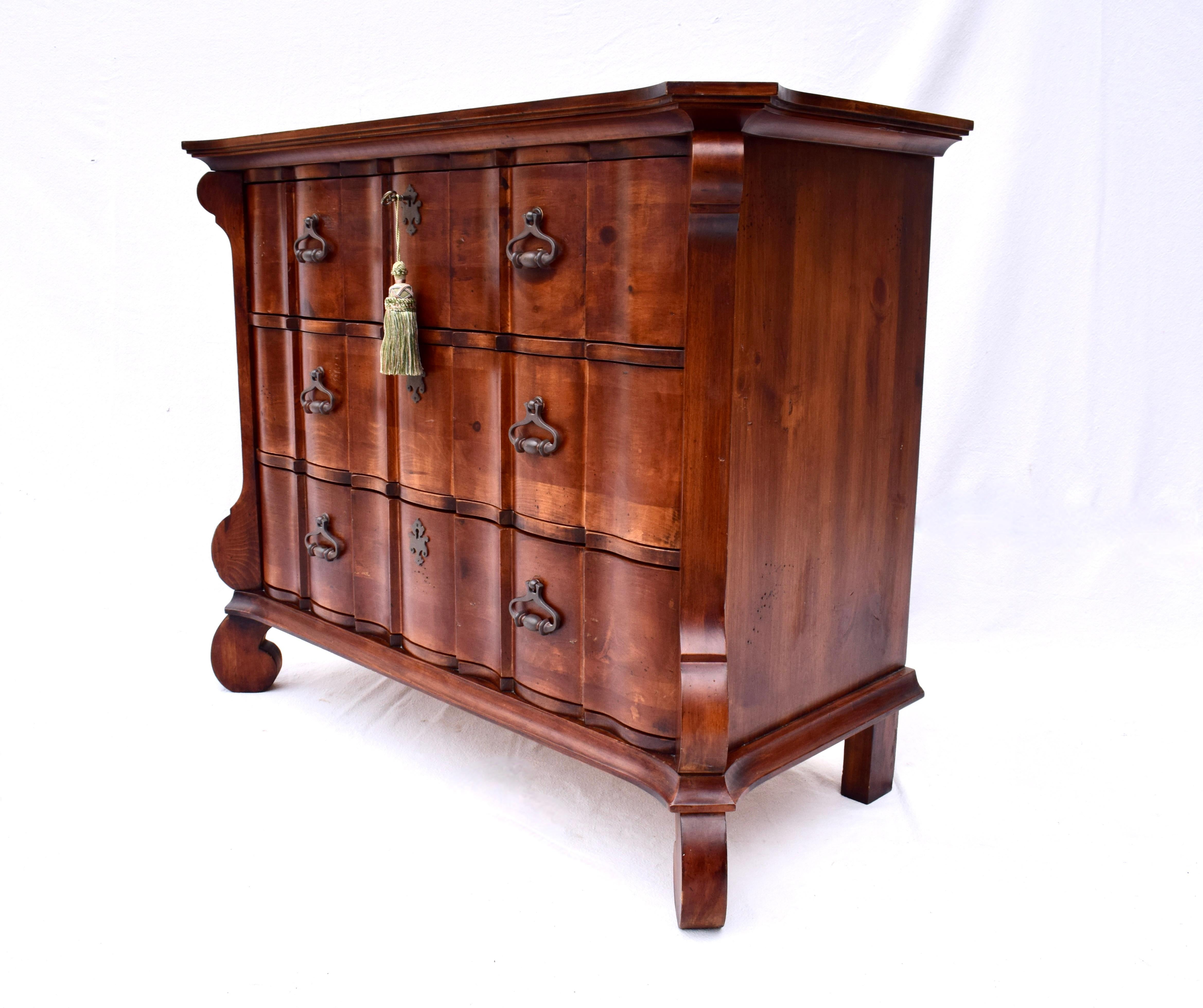 Romweber Spanish Baroque Pine Commodes Chest of Drawers 9