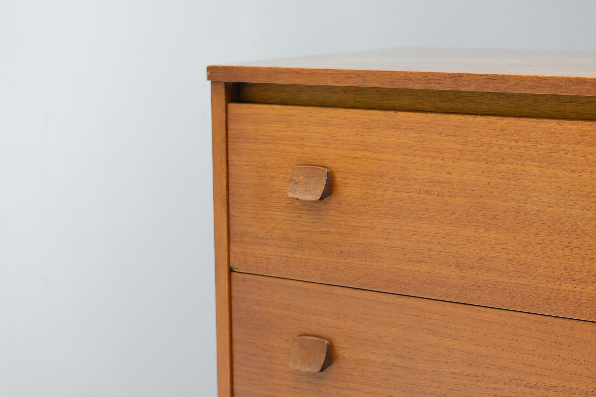 Cassettiera di Symbol Furniture in vendita 1